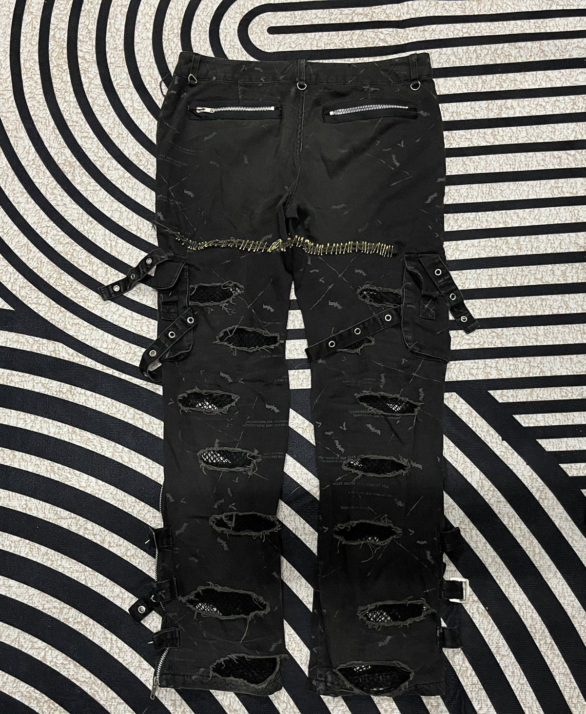 Japanese Brand 2000s GLP GOTHIC GRUNGE STYLE BONDAGE DISTRESSED PUNK Size US 35 - 2 Thumbnail
