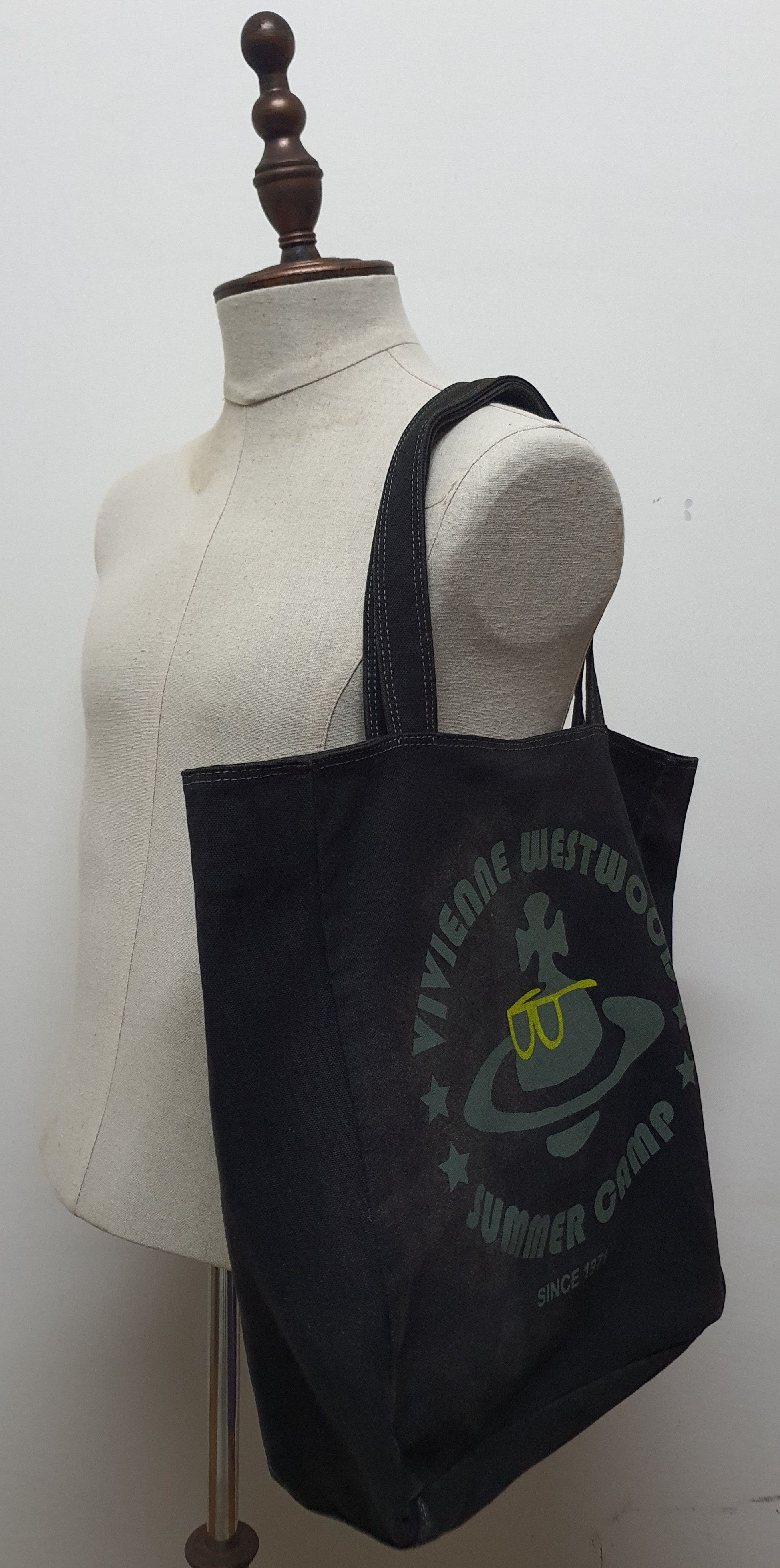 Vivienne Westwood Vivienne Westwood SUMMER CAMP Black Tote Bag. Size ONE SIZE - 1 Thumbnail