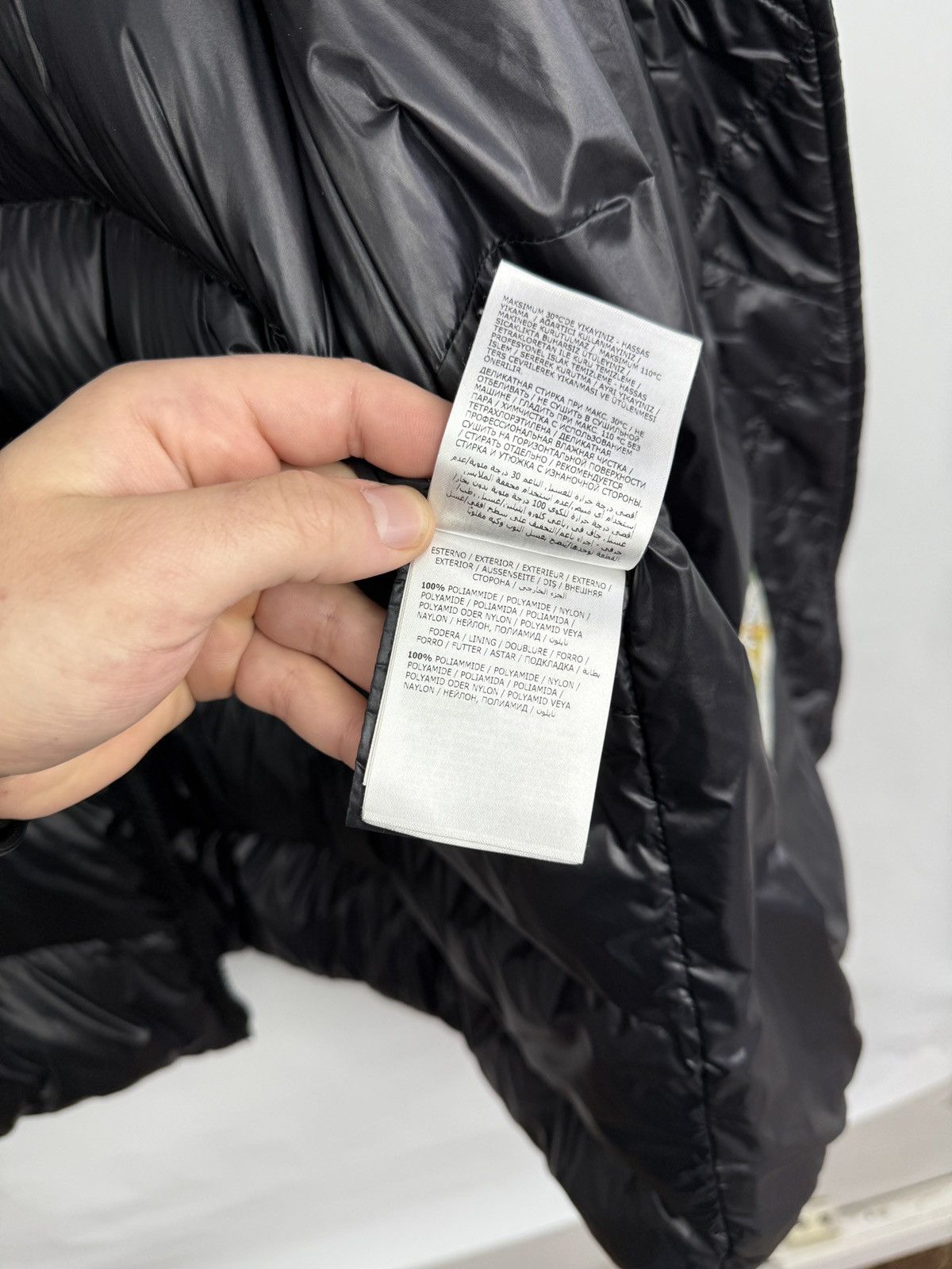Moncler 🇮🇹 Moncler Salix Giubbotto Doudoune Legere Down Puffer Jacket Size XL / US 12-14 / IT 48-50 - 17 Thumbnail
