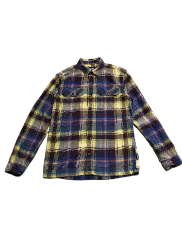 Patagonia Vintage Patagonia Button Up Streetwear Shirt Size S Size US S / EU 44-46 / 1 - 1 Thumbnail