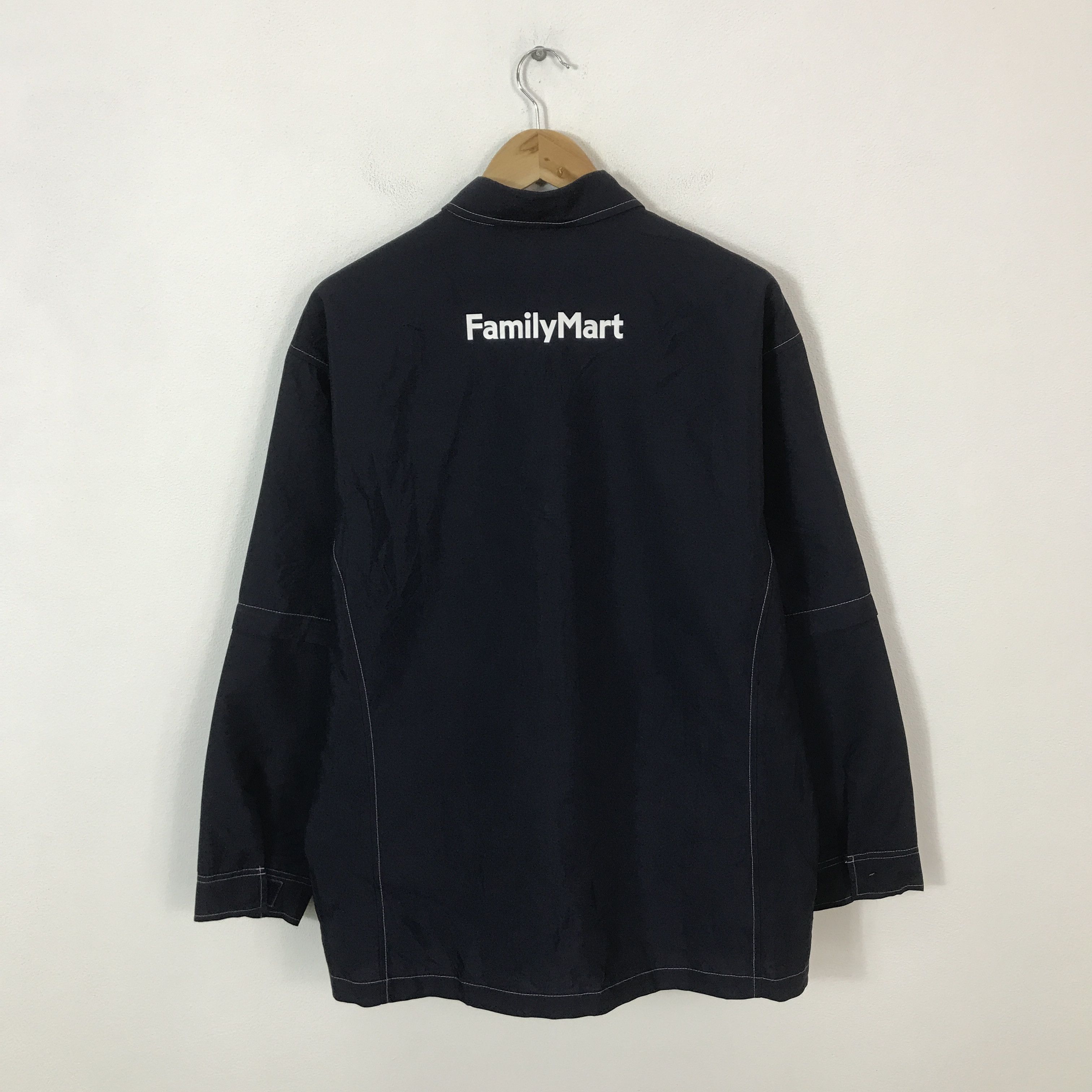 Japanese Brand Family Mart Japanese mart Uniform Shirt jacket K66B14 Size US L / EU 52-54 / 3 - 2 Thumbnail