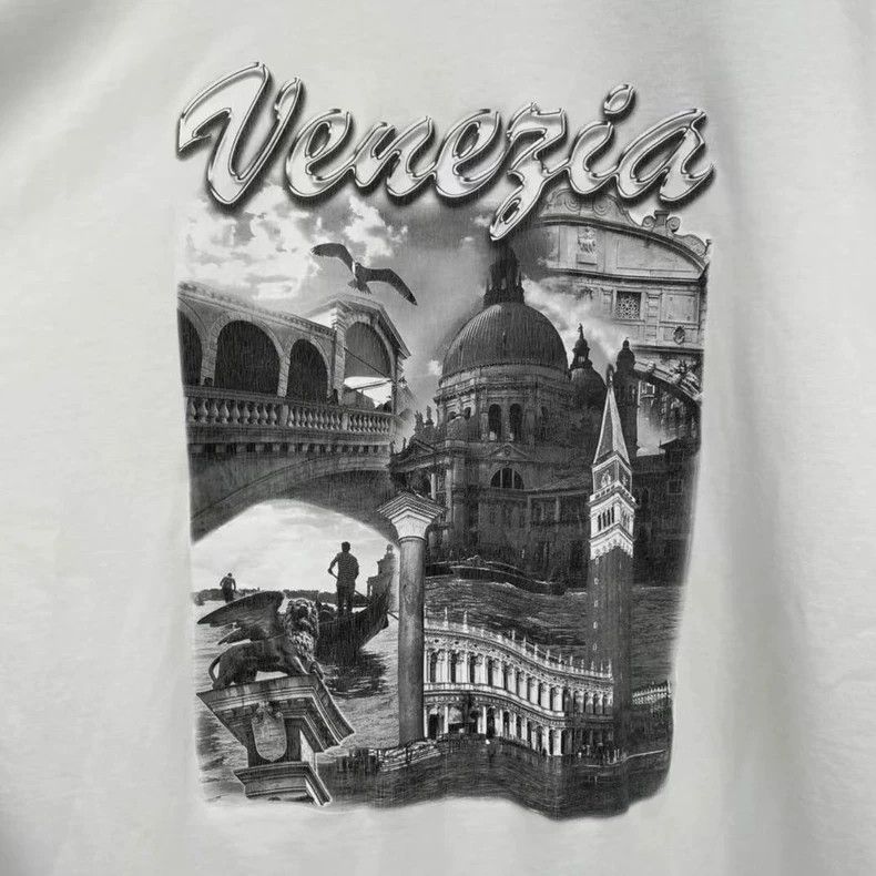 Balenciaga Balenciaga White Castle Short Sleeve Size US L / EU 52-54 / 3 - 6 Thumbnail