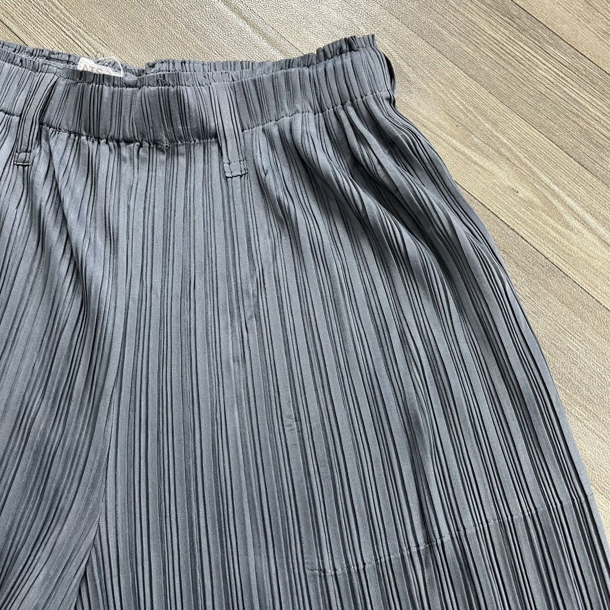 Pleats Please Issey Miyake Vintage Pleats Please Issey Miyake Wide Leg Pants Dark Gray Size US 28 / EU 44 - 12 Thumbnail