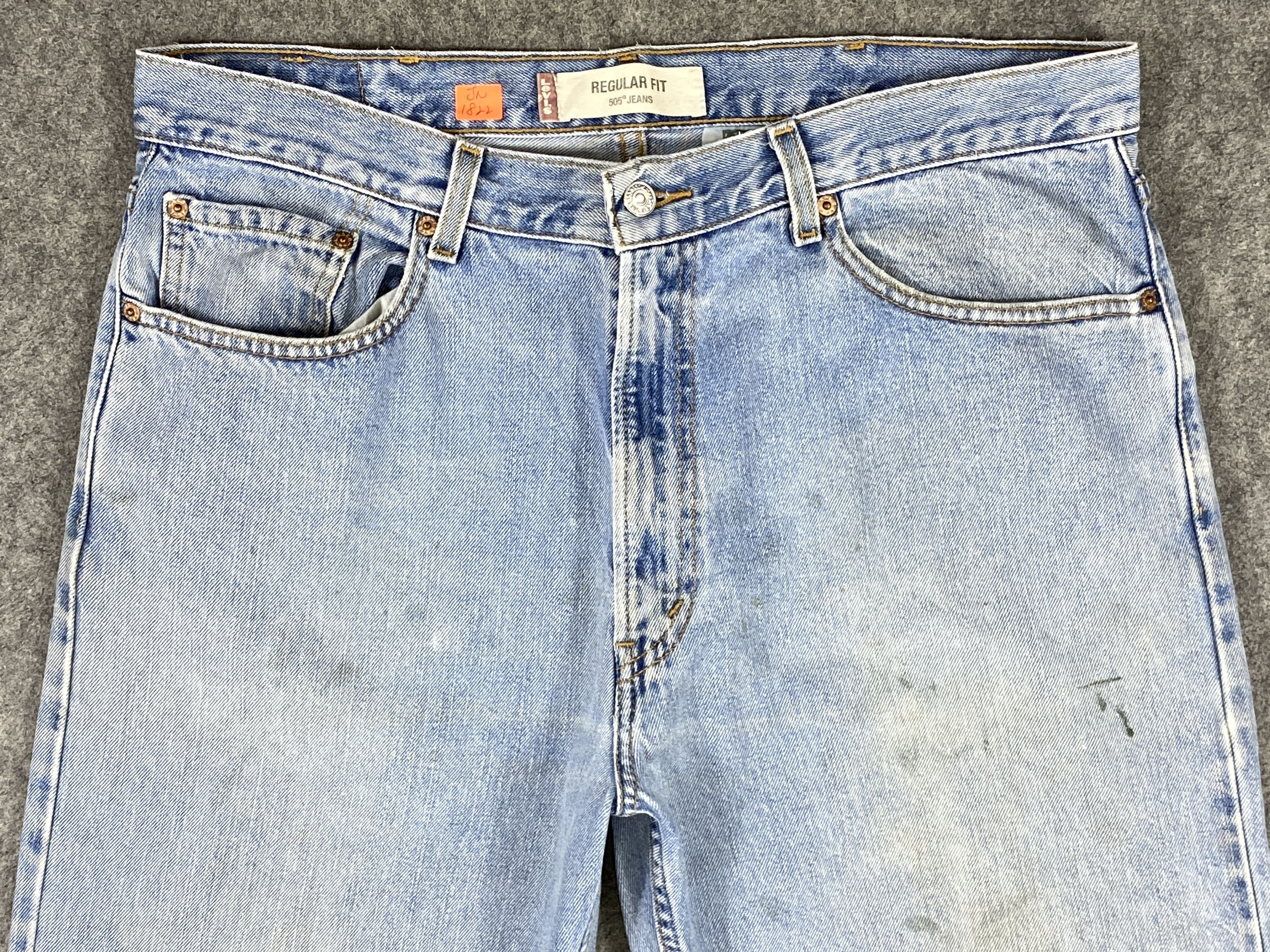 Levi's Light Blue Wash Vintage Levi's 505 37x31 Denim -JN1822 Size US 36 / EU 52 - 3 Thumbnail