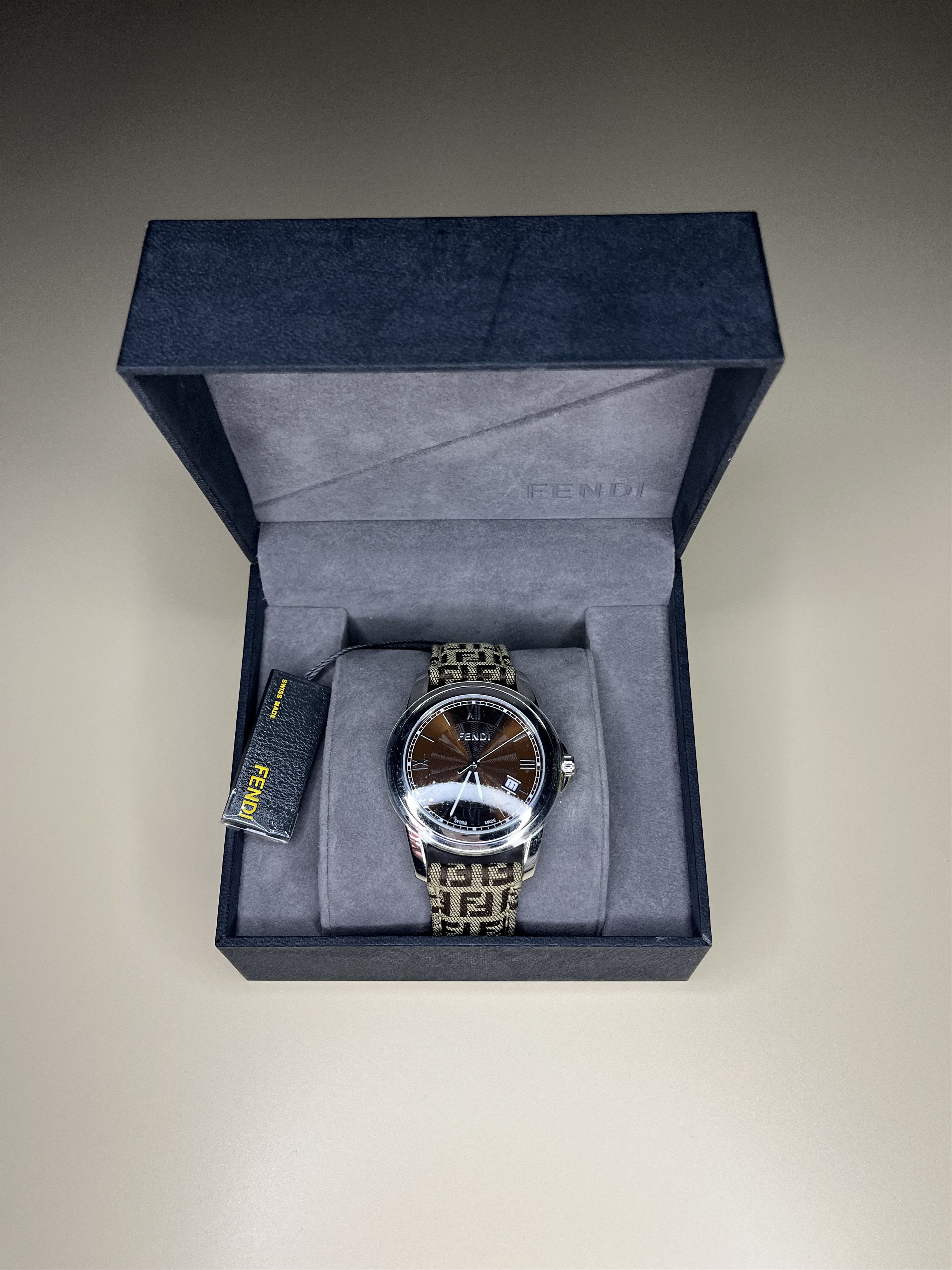 Fendi FENDI 005-2200M-436 Stainless Sapphire Crystal Wrist Watch Size ONE SIZE - 1 Thumbnail