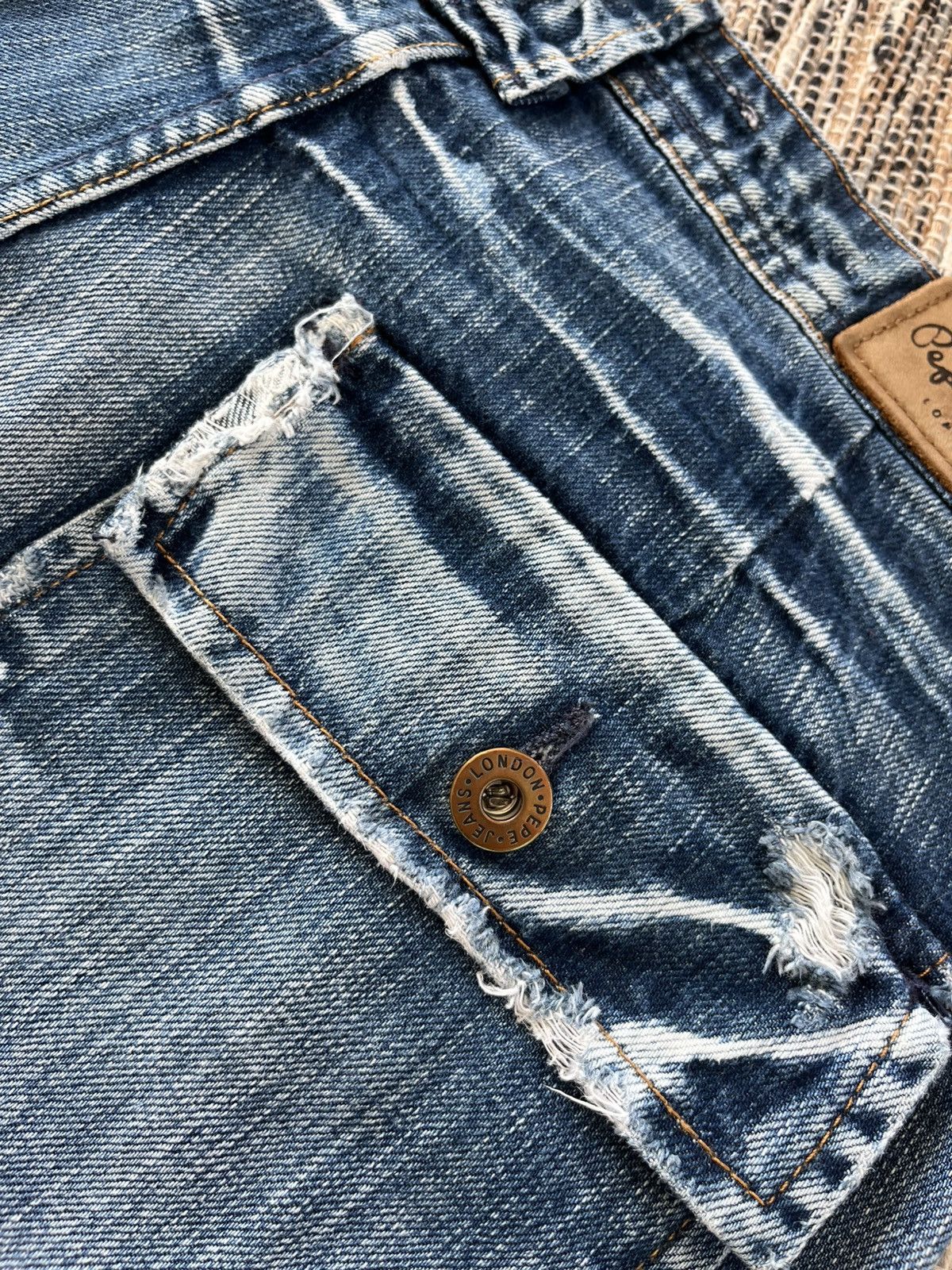 Pepe Jeans × Vintage Hype Vintage Pepe Jeans Blue Denim London Distressed Y2K Size US 32 / EU 48 - 23 Thumbnail