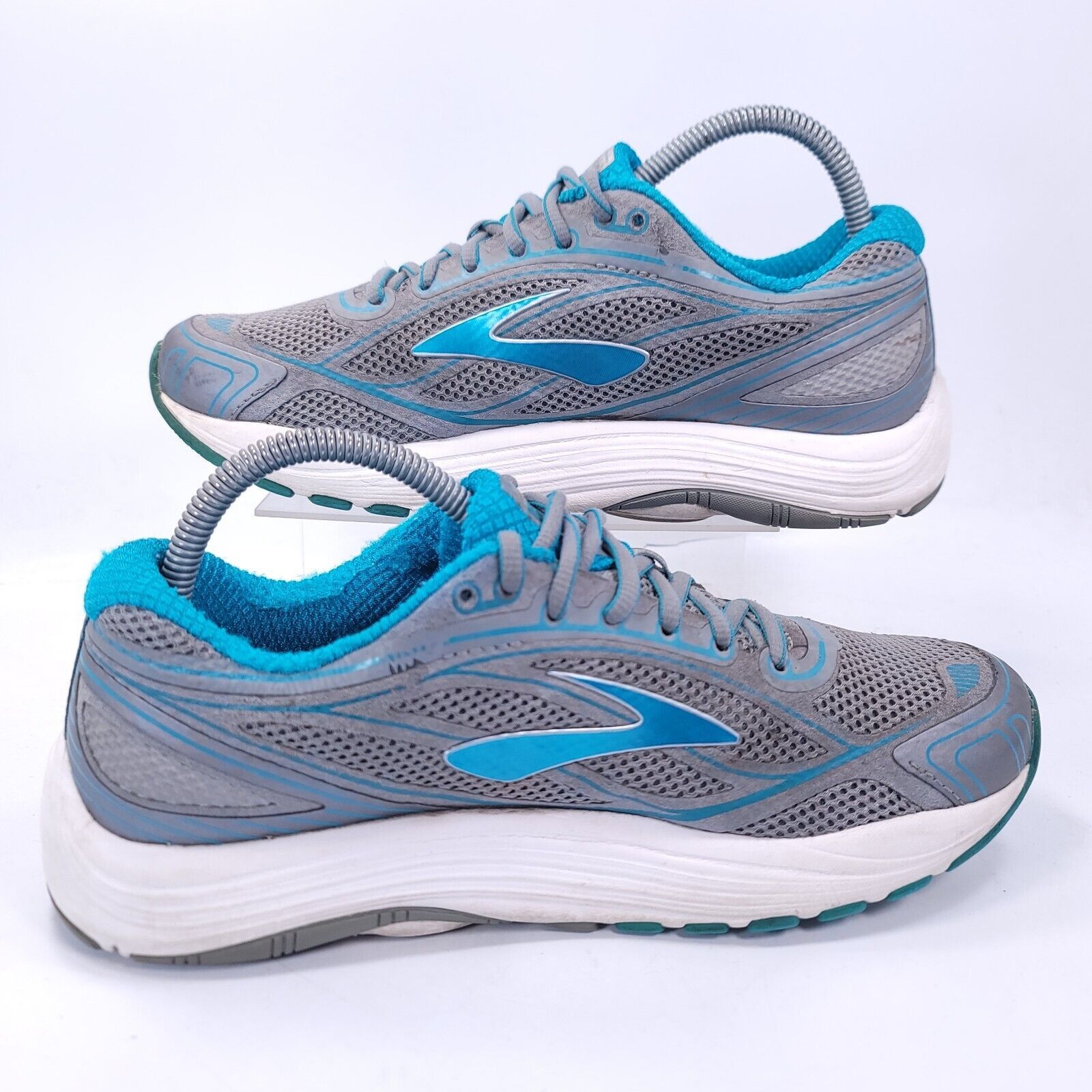 Brooks Brooks Dyad 9 Athletic Shoe Womens Size 9 1202231B046 Gray Size US 9 / IT 39 - 6 Thumbnail