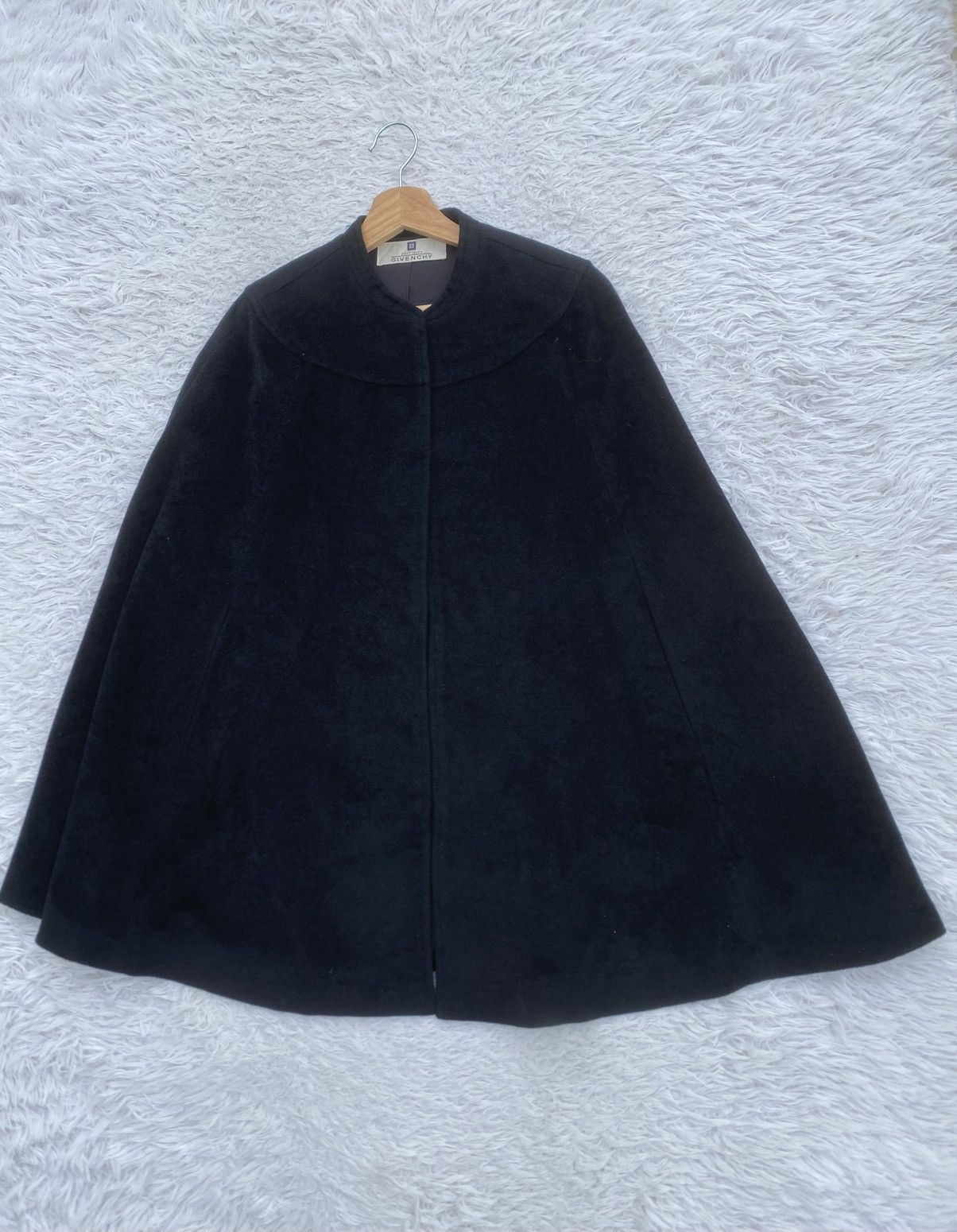 Givenchy Rare Vintage Luxury GIVENCHY Cape Coat Size M / US 6-8 / IT 42-44 - 3 Thumbnail