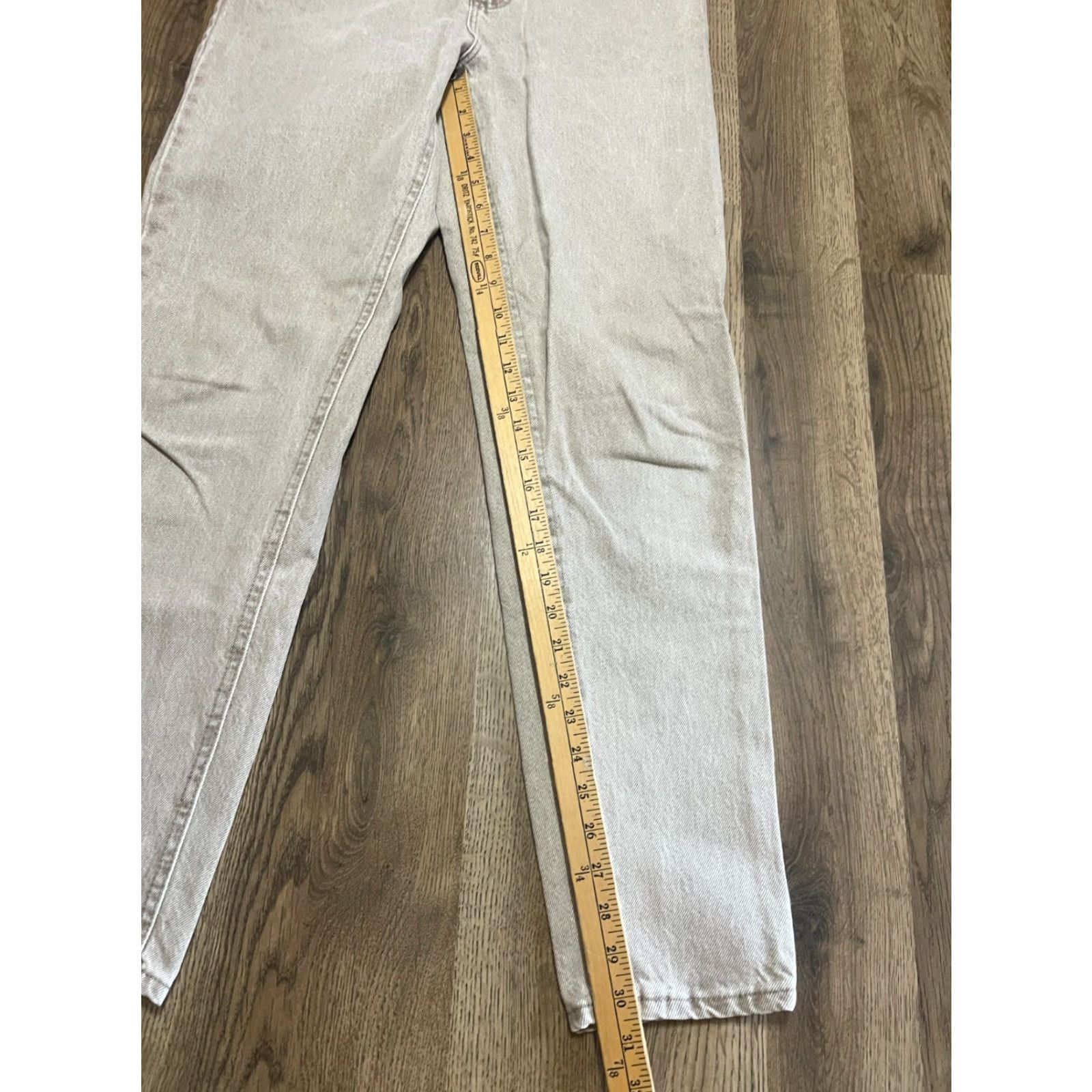 Lee Lee Jeans, Womens, Gray, Riveted, Straight Leg, Pockets, Light Wash, Size 6 Med, Regular, 30.5in Inseam Size 28" / US 6 / IT 42 - 6 Thumbnail