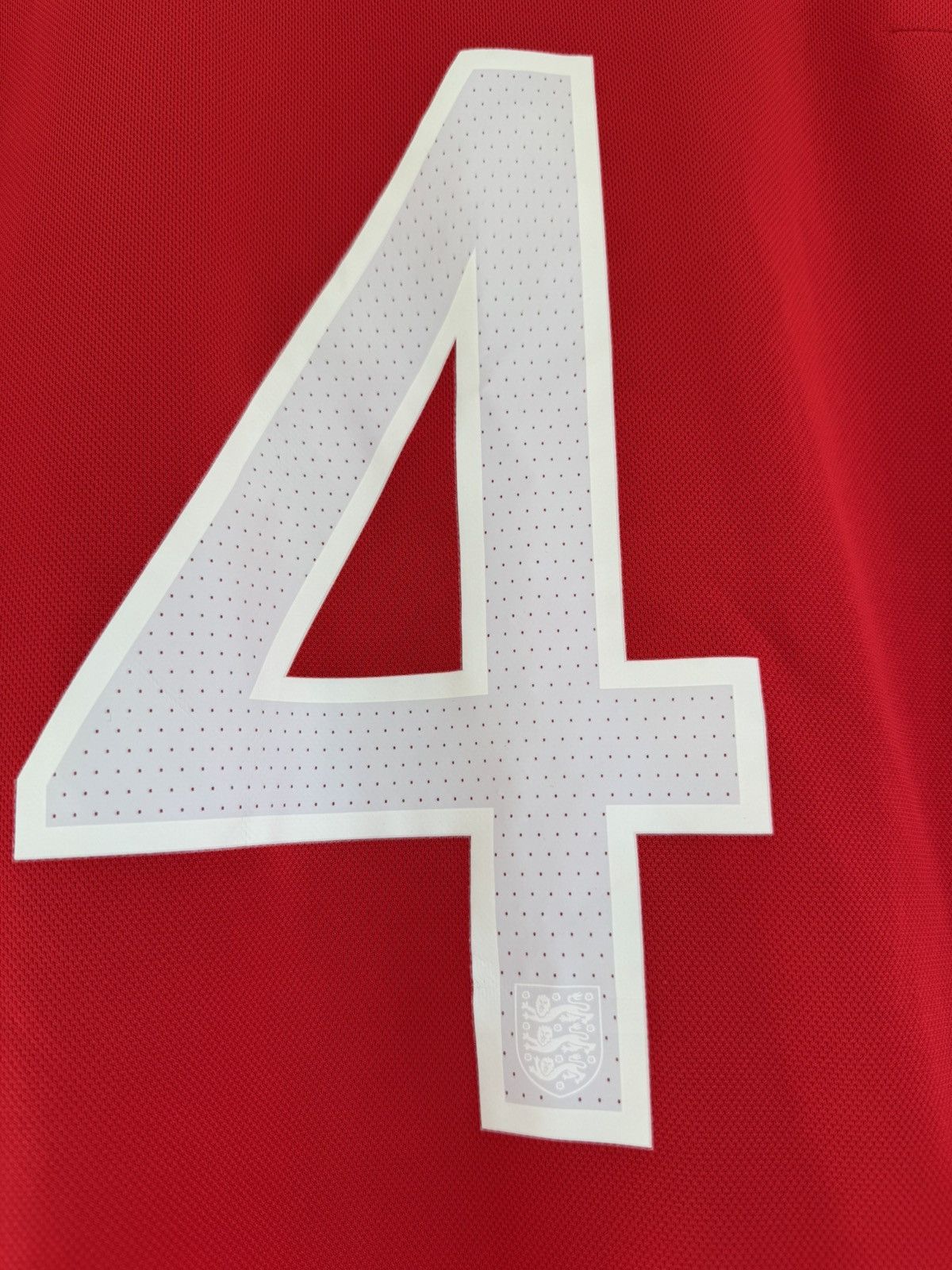Umbro Gerrard #4 England 2010-2011 Away Soccer Jersey Football Kit Size US XL / EU 56 / 4 - 10 Thumbnail