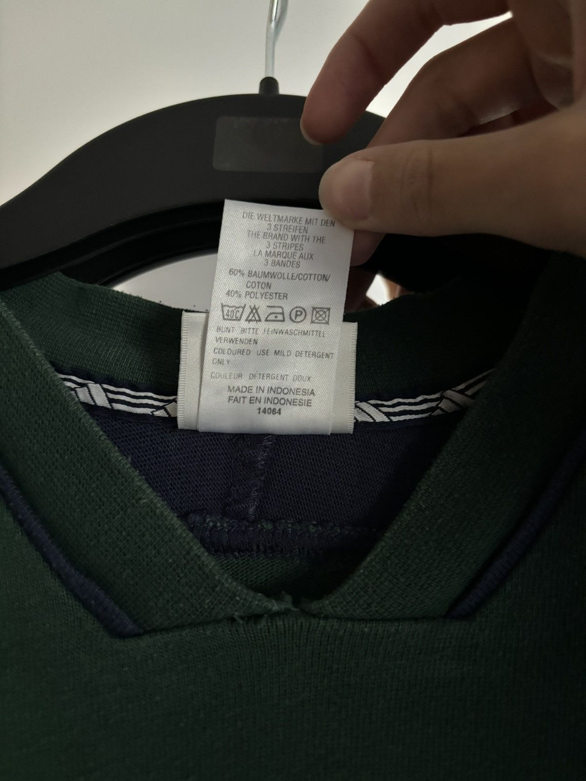 Adidas Adidas Vintage Sweatshirt Size US L / EU 52-54 / 3 - 5 Thumbnail