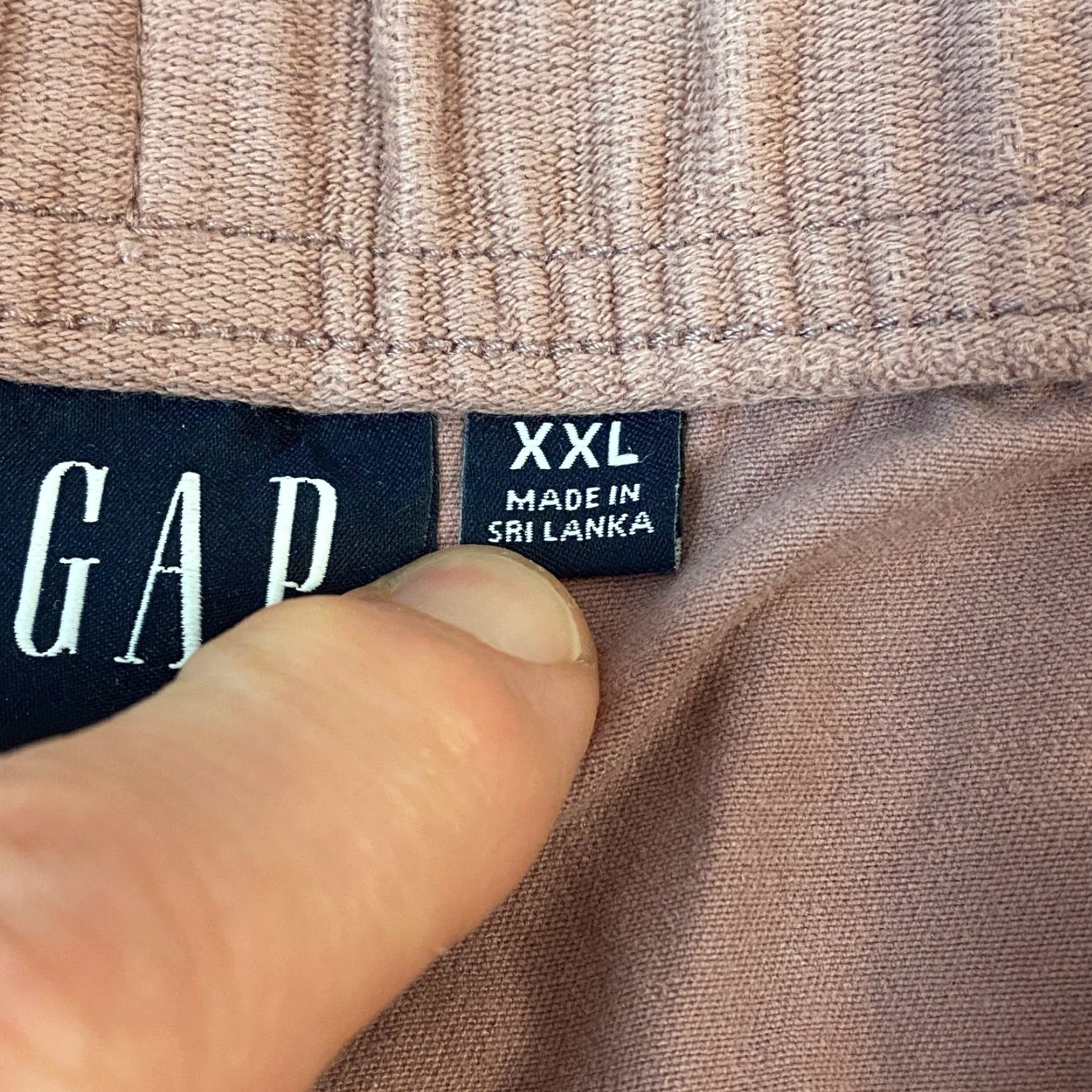 Gap GAP Mens Chino Shorts 2XL Elastic Waist Drawstring Pink Mauve 7" Athletic Fit Pockets Regular - Spring Summer Tee? Size US 39 - 4 Thumbnail