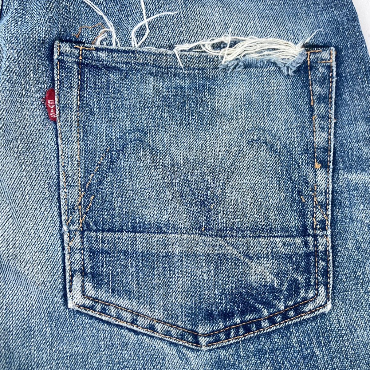 Evisu VINTAGE EVIS DISTRESSED SELVEDGE JEANS Size US 33 - 14 Thumbnail