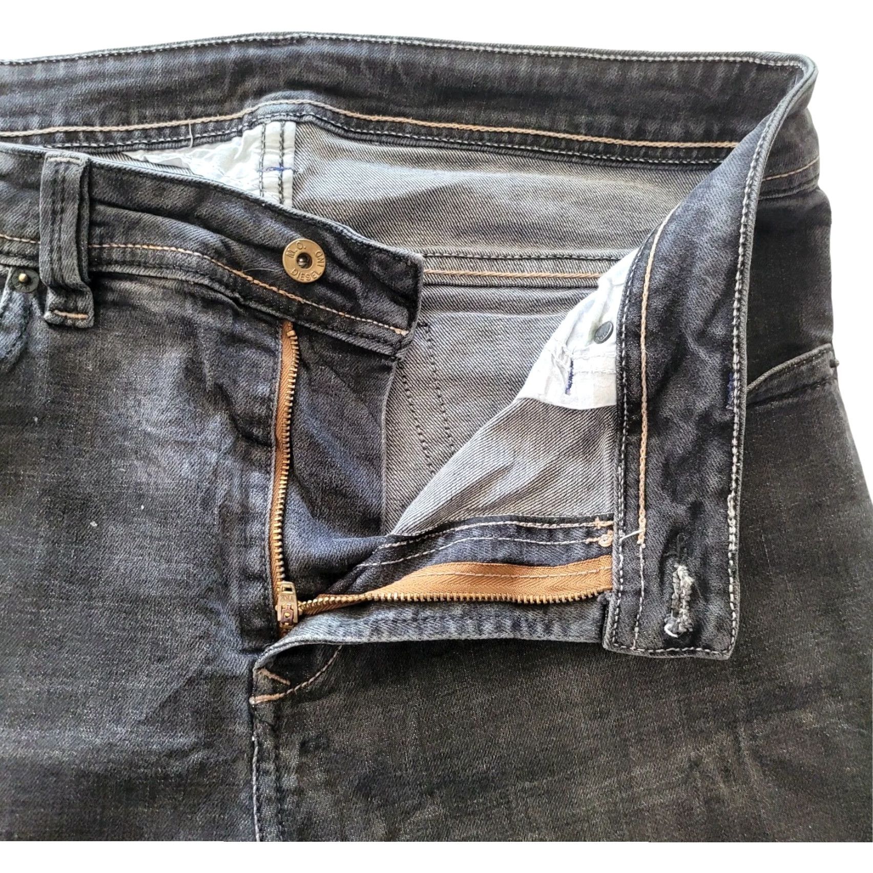Diesel Diesel Industry Jeans – W34 – Grey – Regular Denim Jeans – 34 in Waist – Dark Wash – Men Size US 34 / EU 50 - 7 Thumbnail
