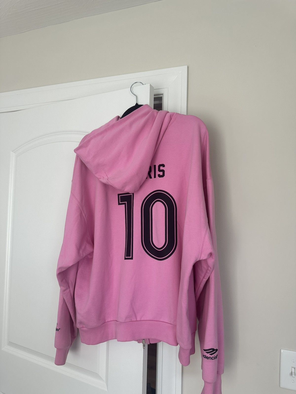 Balenciaga Balenciaga soccer hoodie Size US M / EU 48-50 / 2 - 2 Thumbnail