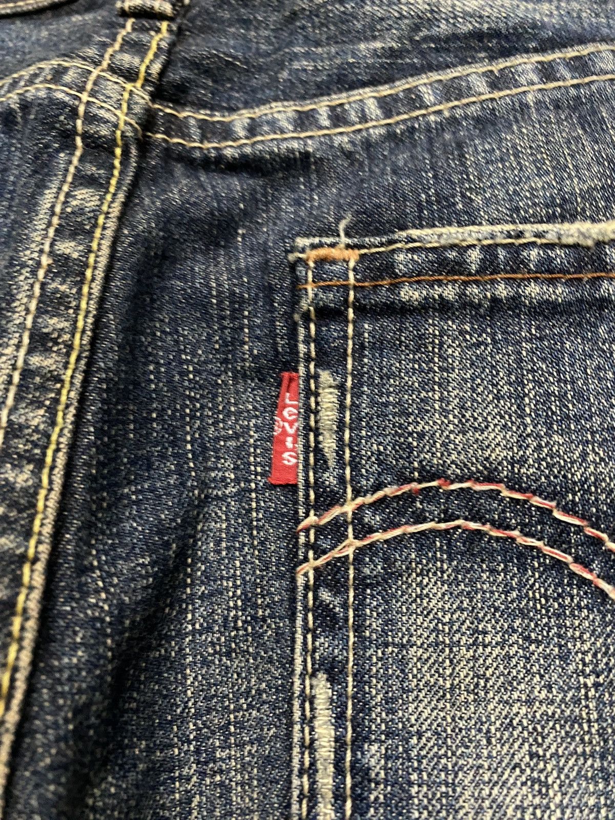 Levi's 💥Flare💥Vintage 90-00s Levi’s Ripped Distress Mudwash Jean Size US 30 / EU 46 - 17 Thumbnail