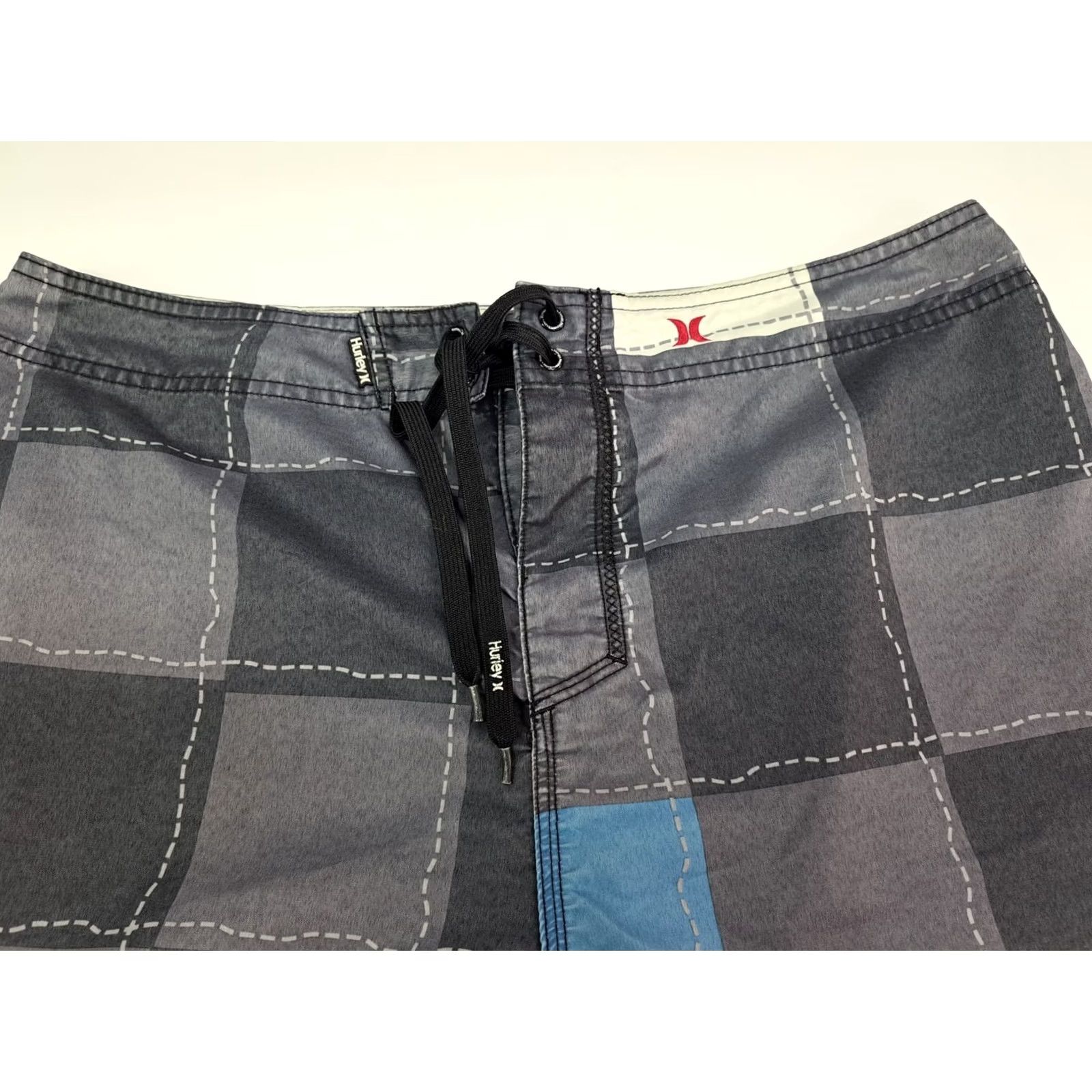 Hurley Hurley Men’s Board Shorts Multicolor Embroidered Plaid Size 36 #2971 Size US 36 / EU 52 - 4 Thumbnail