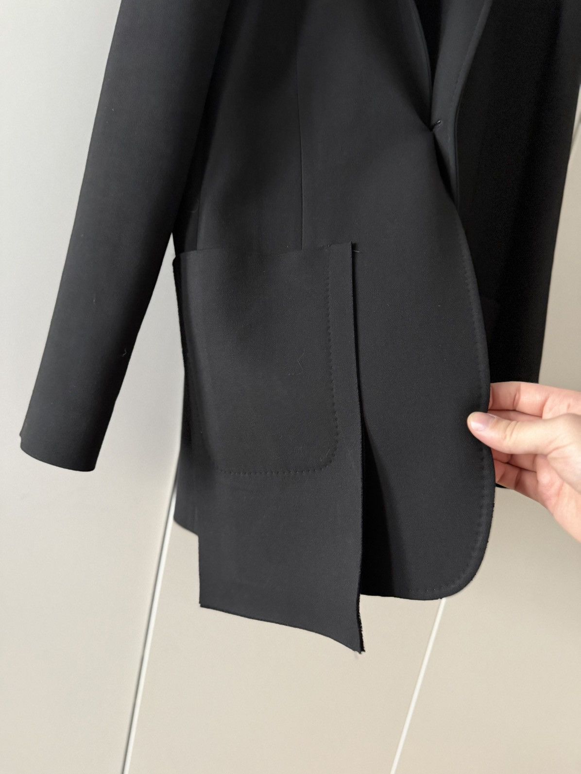 Off-White Off-white blazer shoulder pads Size 50L - 2 Thumbnail