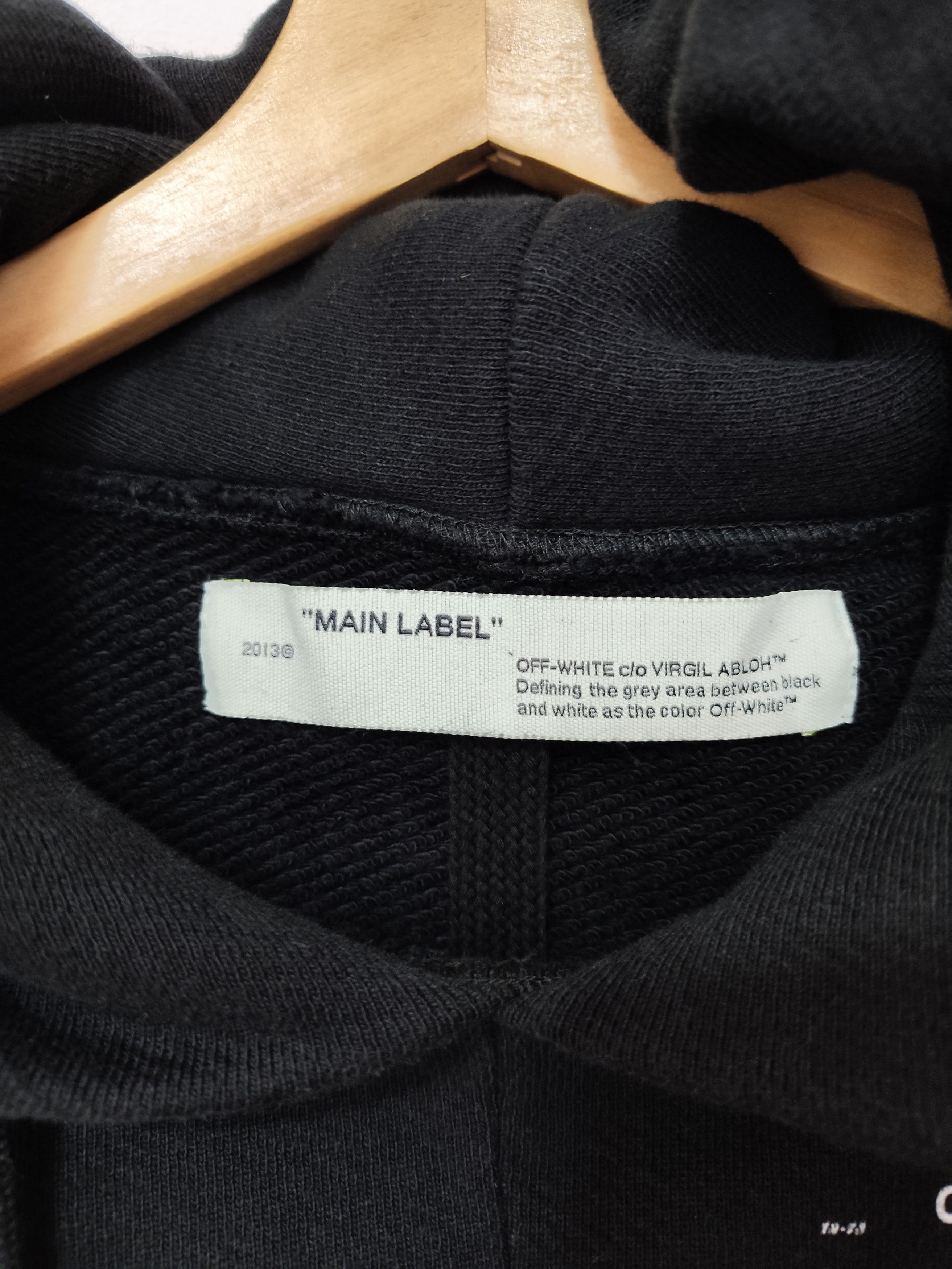 Off-White Off-White "Hoodie" Size US L / EU 52-54 / 3 - 4 Thumbnail