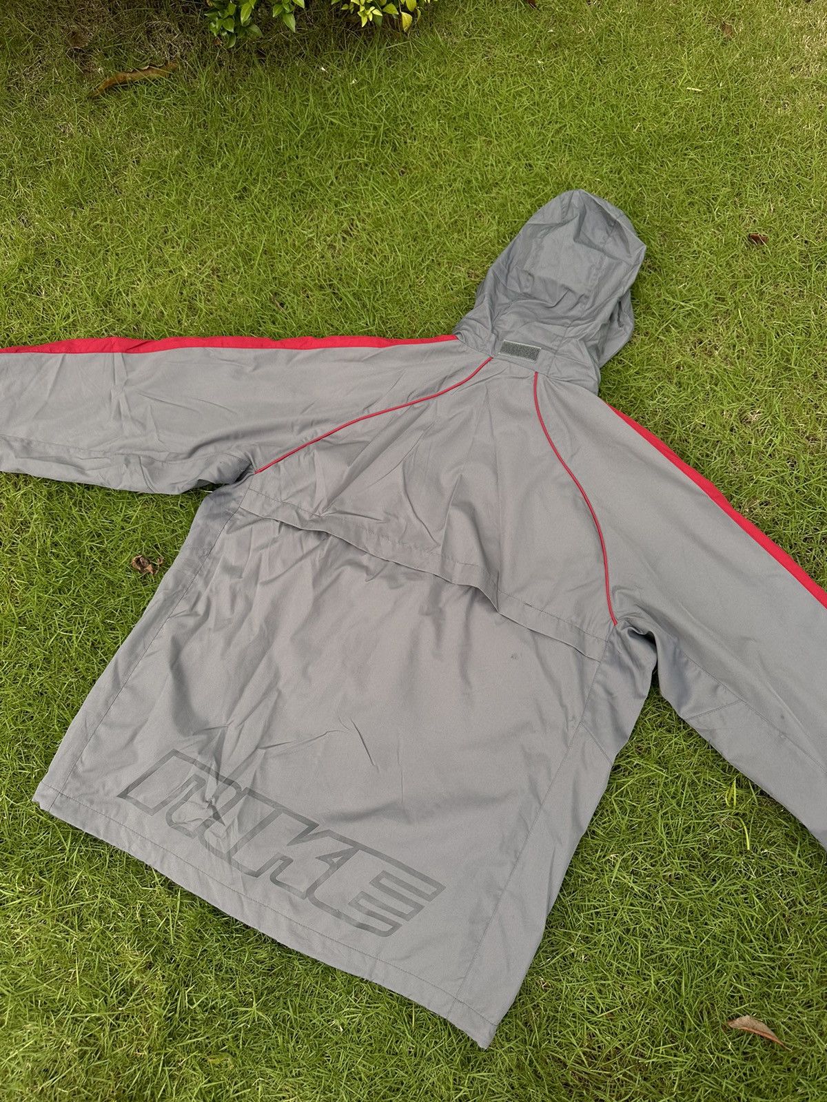 Nike × Vintage NIKE VINTAGE BASIC LOGO STREETWEAR LIGHT JACKET Size US XL / EU 56 / 4 - 8 Thumbnail