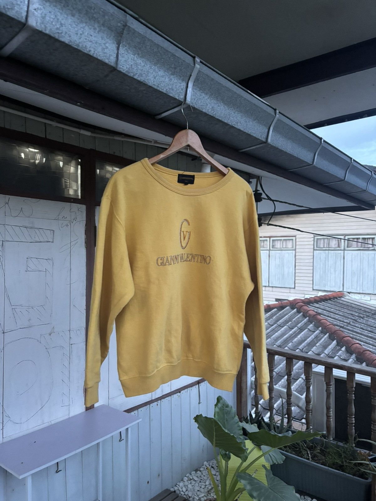 Gianni Valentino Givnni Valentino Sweater Size L / US 10 / IT 46 - 2 Thumbnail