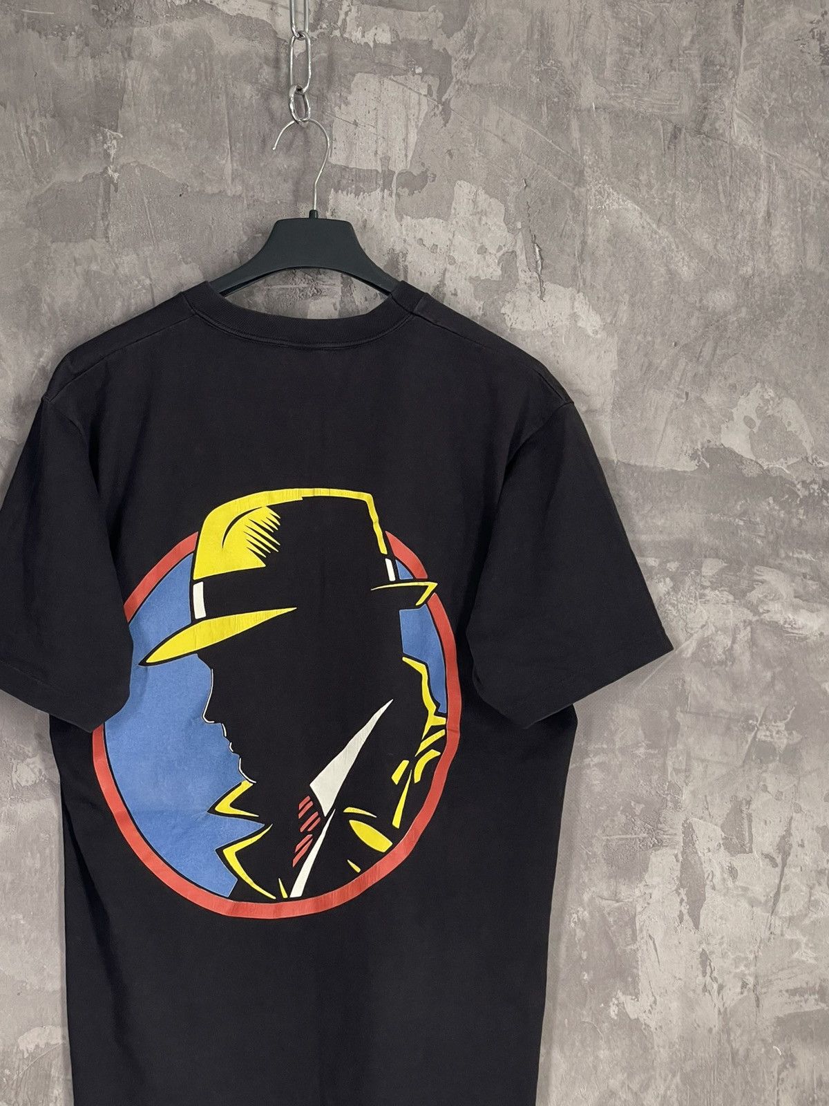 Vintage Vintage 90s dick Tracy Big Logo T shirt Size US L / EU 52-54 / 3 - 4 Thumbnail