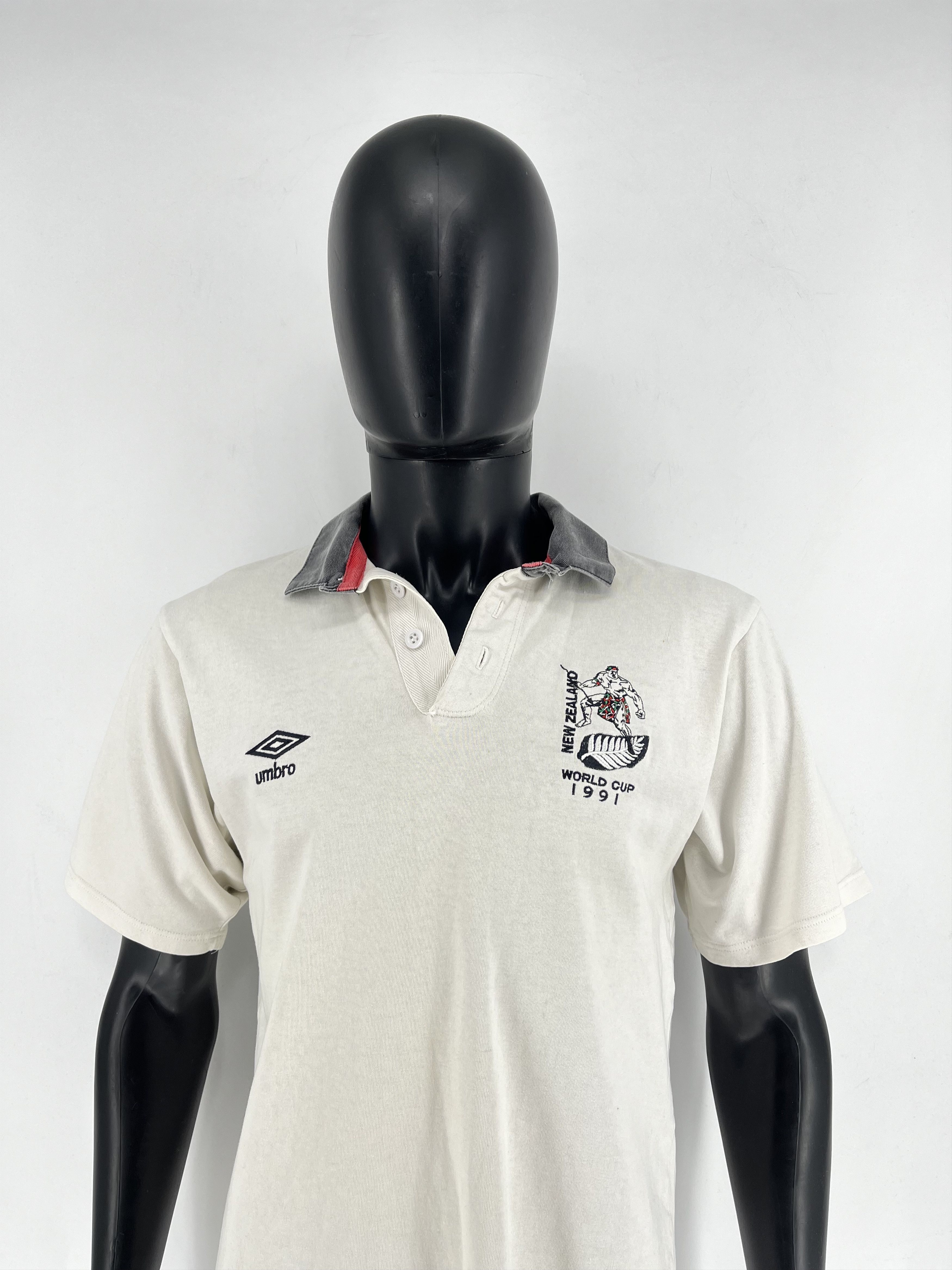 Umbro Umbro New Zealand Rugby Union World Cup 1991 Supporters Size US L / EU 52-54 / 3 - 3 Thumbnail