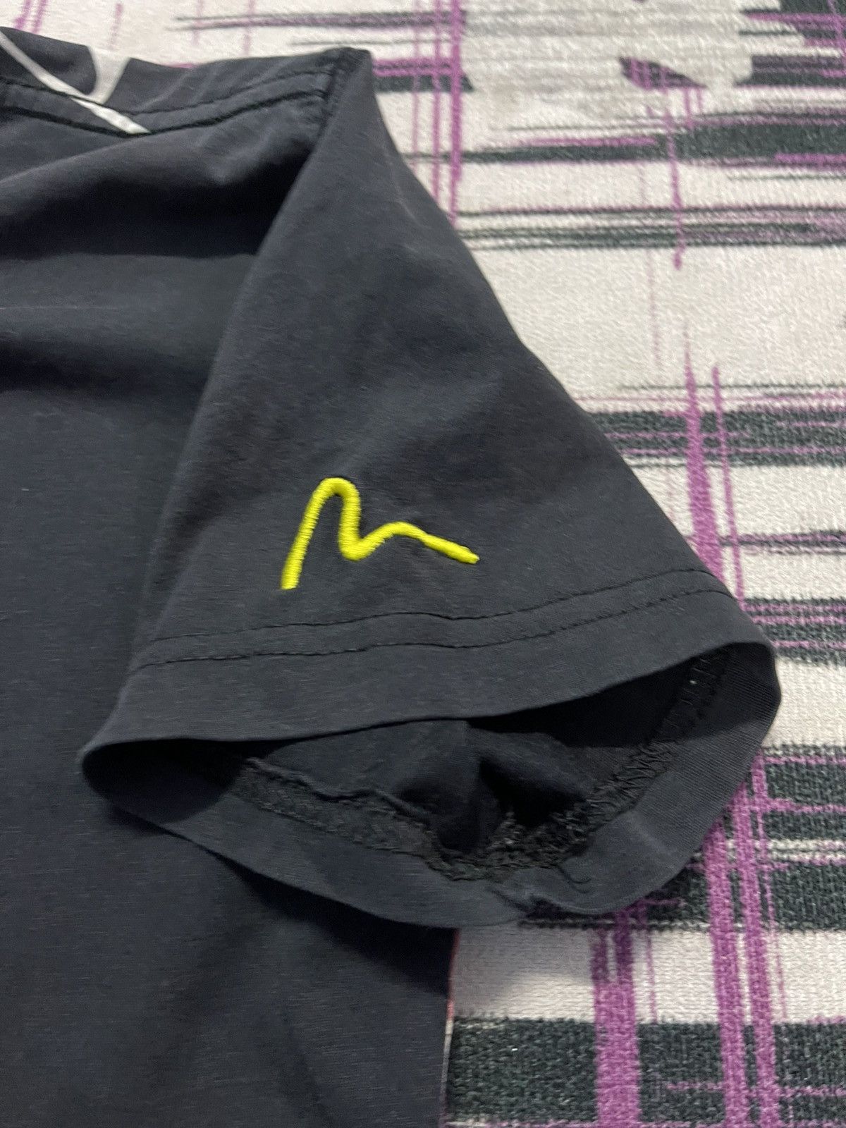 Evisu VINTAGE EVISU KOI FISH TEE VERY RARE Size US M / EU 48-50 / 2 - 7 Thumbnail