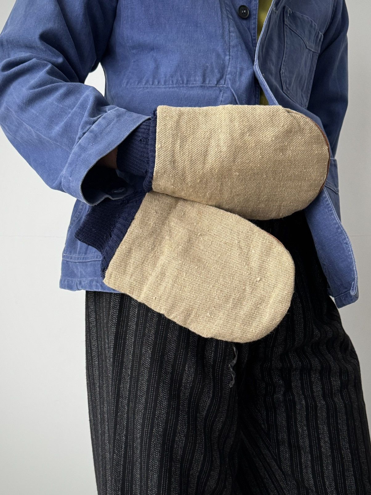 Vintage Vintage 1970s Soviet Union USSR Work 'Varejki' Gloves Size ONE SIZE - 2 Thumbnail