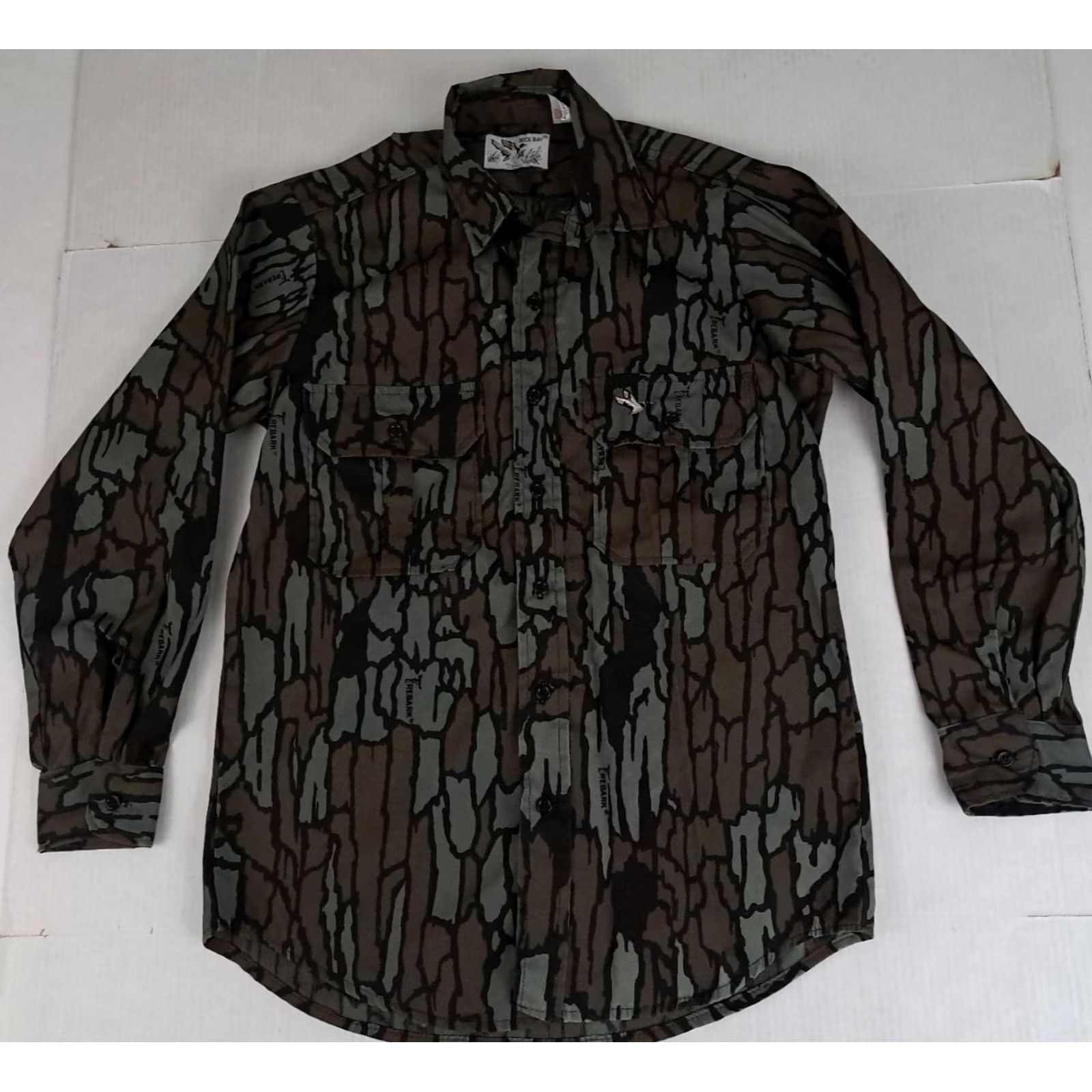 Vintage VINTAGE Duck Bay Shirt Medium Camouflage Outdoor USA Made Button Trebark EUC Size US M / EU 48-50 / 2 - 4 Thumbnail