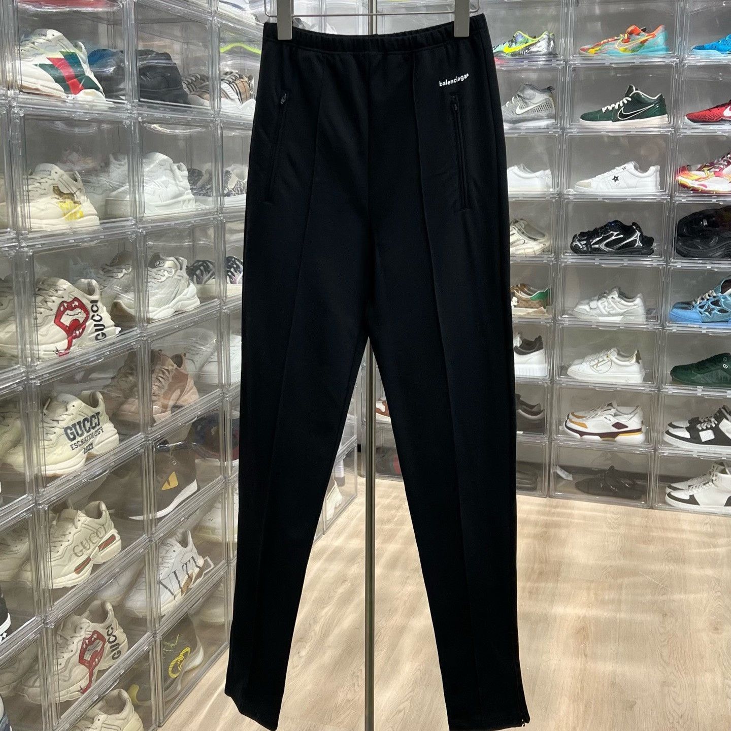 Balenciaga Balenciaga Casual Pants Casual Size US 34 / EU 50 - 1 Thumbnail