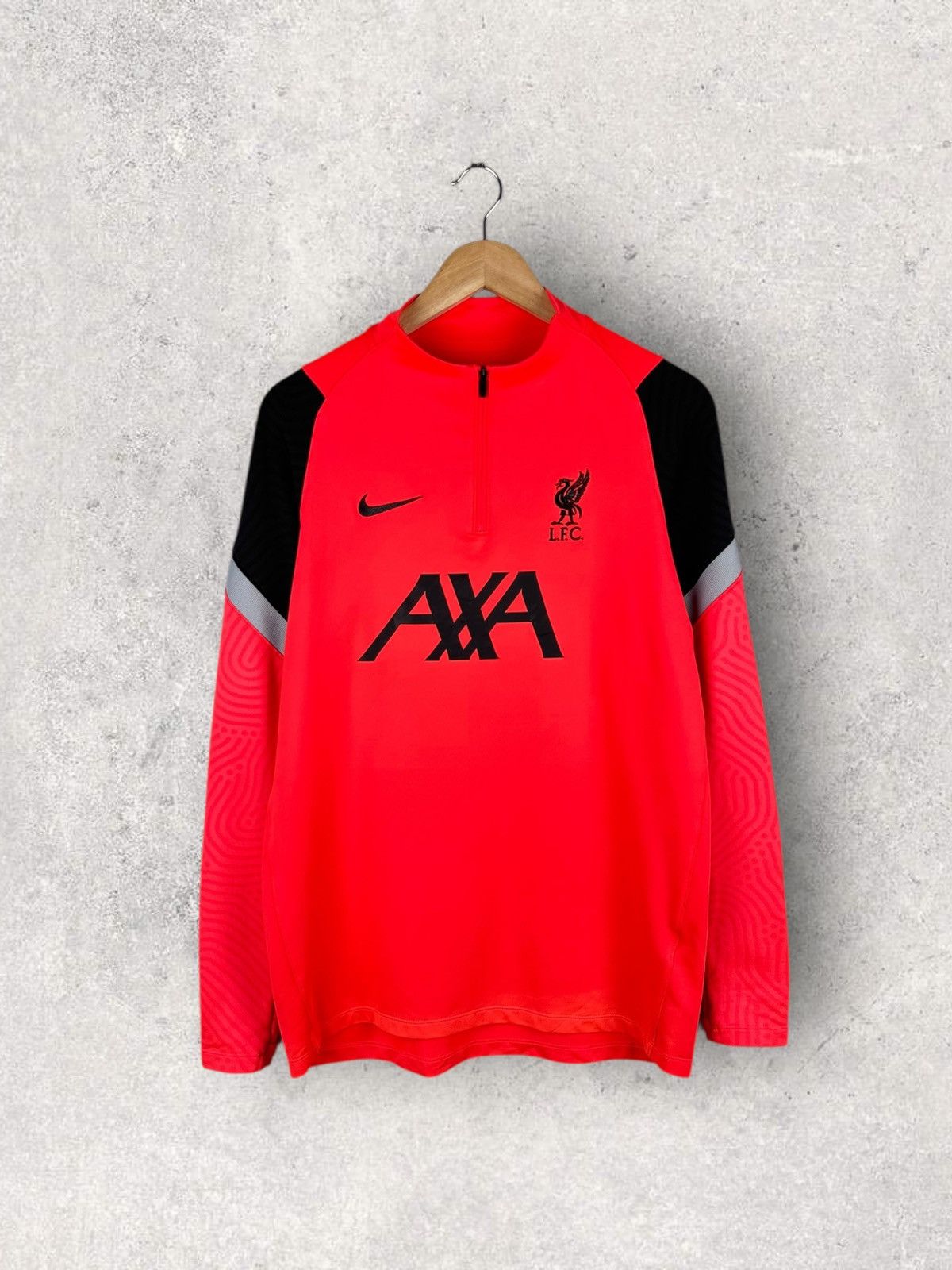 Nike Nike Liverpool Training Jersey Soccer Size US M / EU 48-50 / 2 - 1 Thumbnail