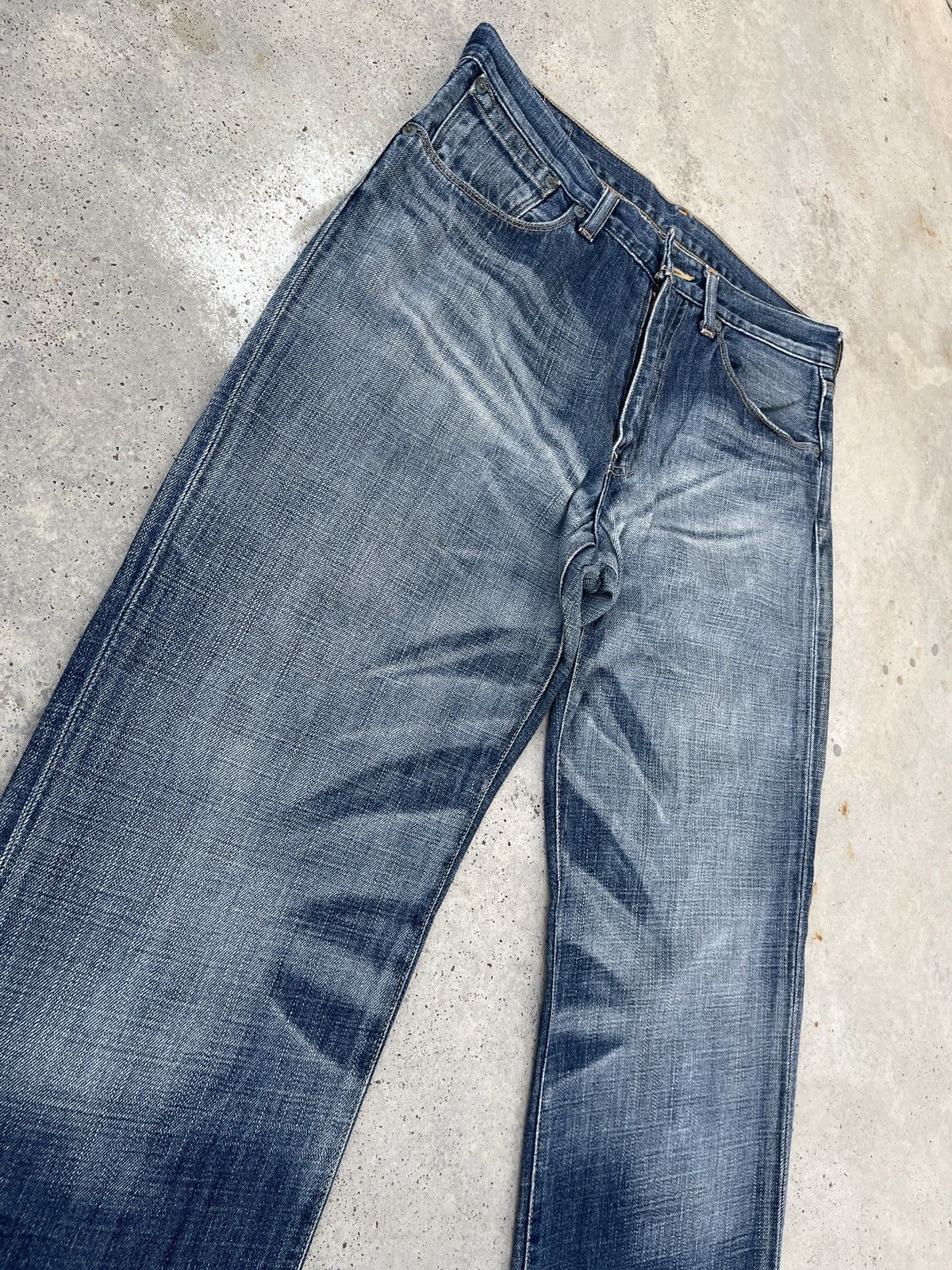 Levi's × Levi's Vintage Clothing × Vintage Levi’s 552 Vintage Y2K Faded Blue Denim Jeans Size US 32 / EU 48 - 5 Thumbnail