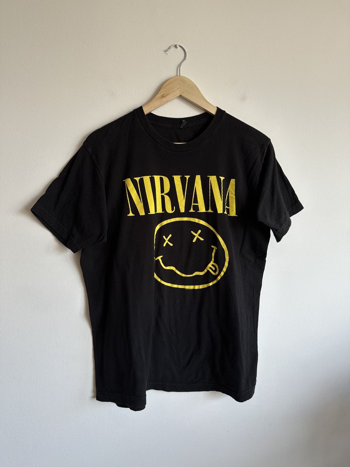 Band Tees × Nirvana Nirvana classic licensed tee from 2015 Size US M / EU 48-50 / 2 - 1 Thumbnail