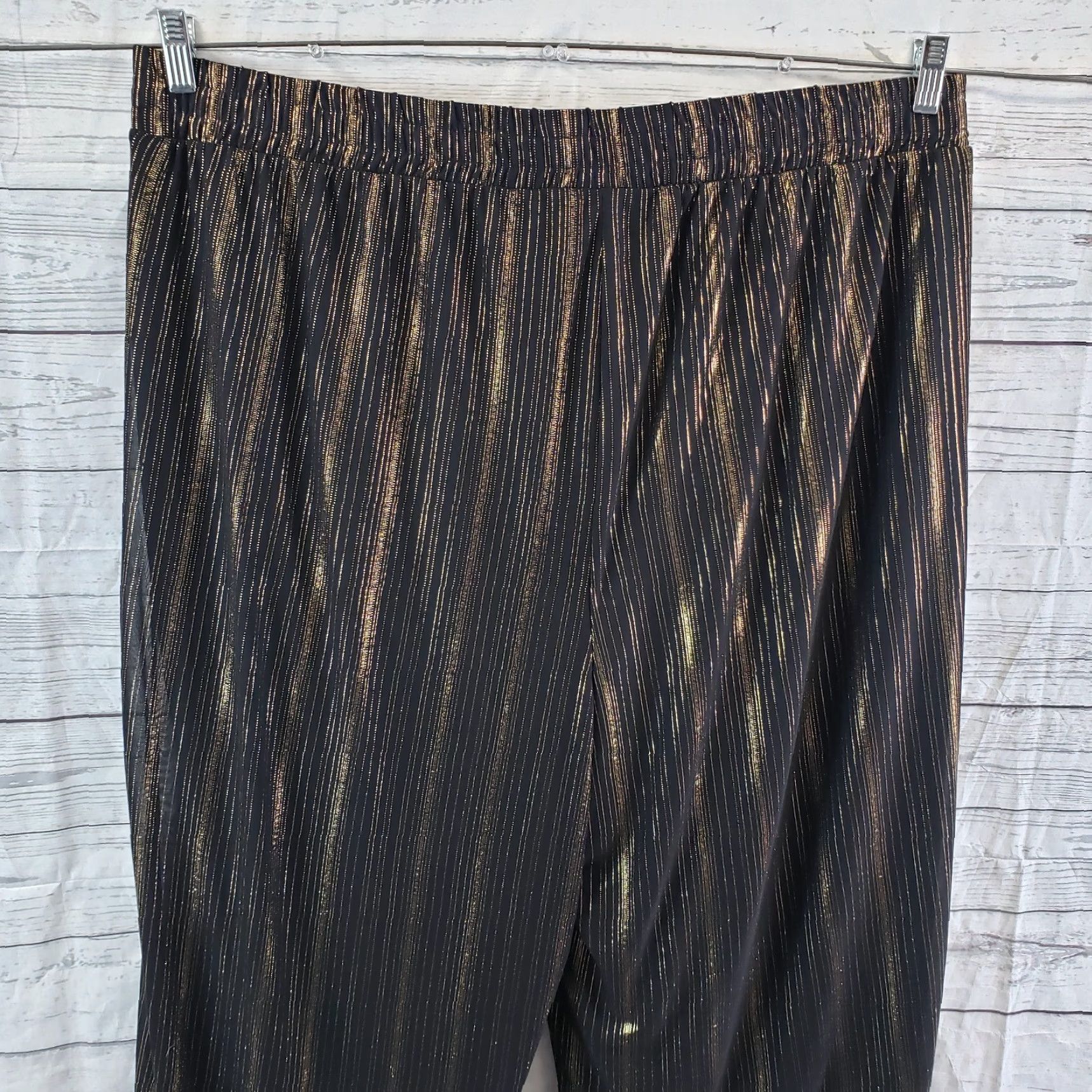 Torrid Torrid Womens Culotte Cropped Pants Sz 3 Black Gold Stripe Pull On High Rise Capris Cropped Pants 21.5in Inseam Womens Size 40" / US 18 - 4 Thumbnail