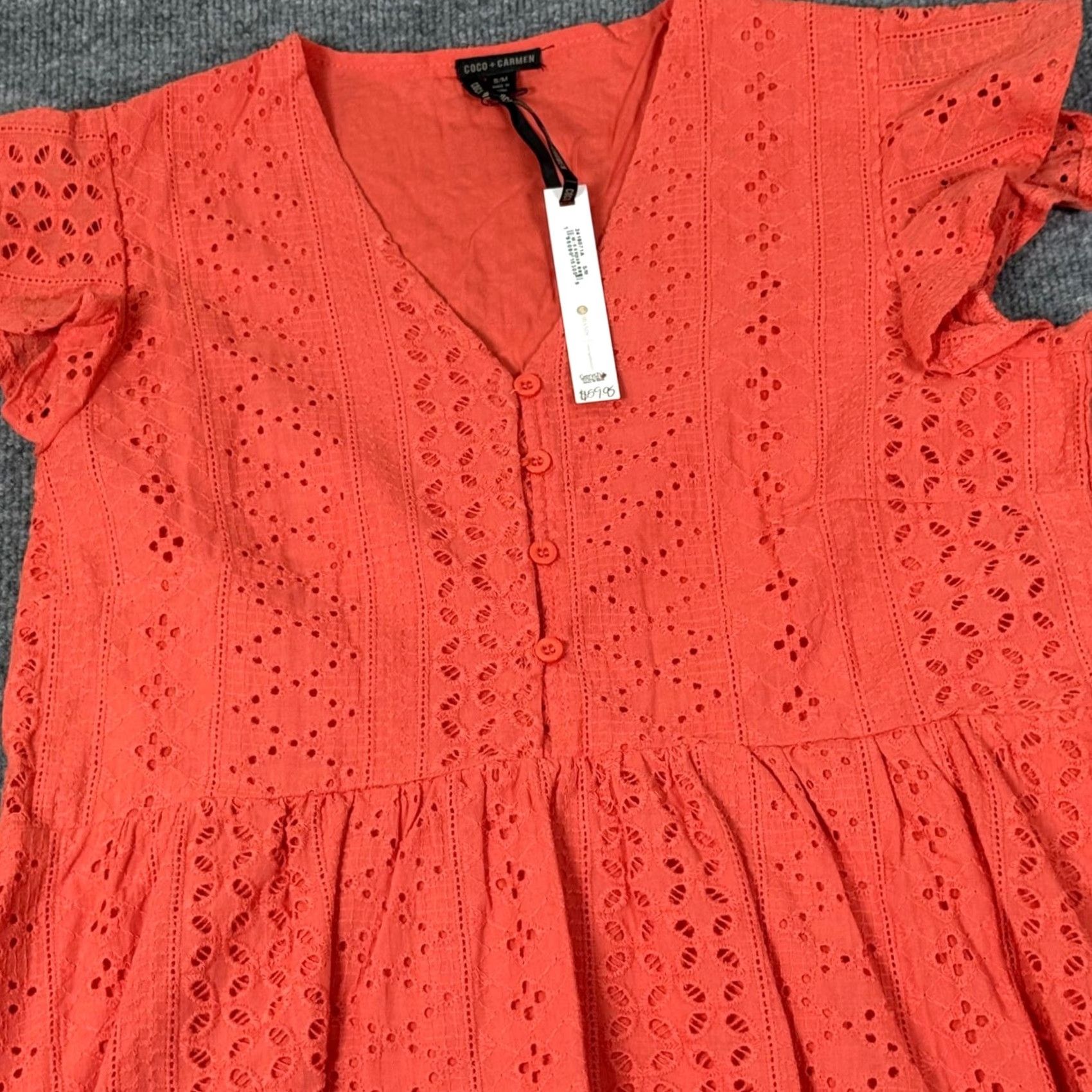 Vintage Coco Carmen Eyelet Tunic V-Neck Button Front Ruffle Flutter Sleeve Coral S/M Women Beach Bohemian Tunic Size S / US 4 / IT 40 - 2 Thumbnail