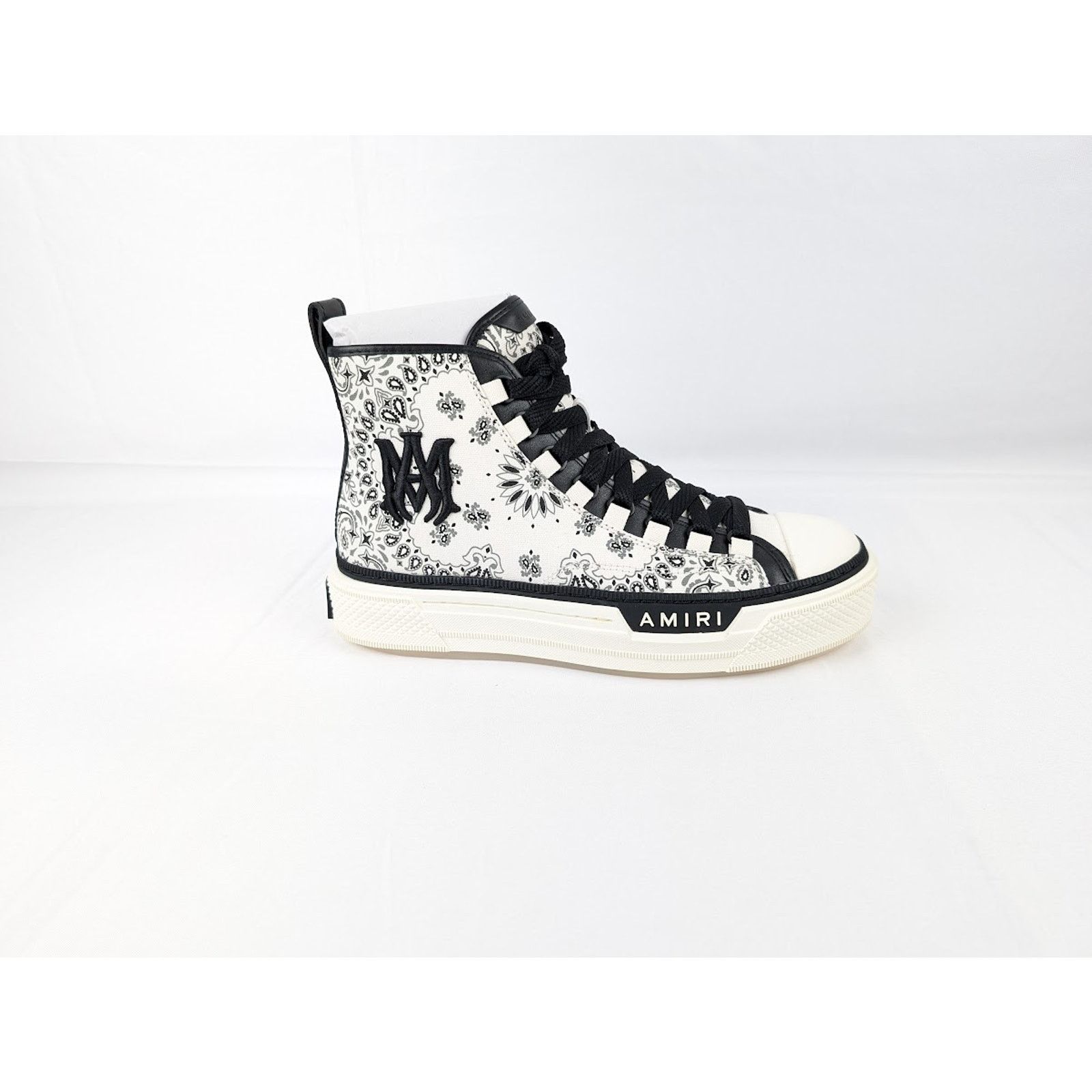 Amiri o1rshd1 Bandana MA Court High Sneakers in White/Black Size US 13 / EU 46 - 1 Thumbnail