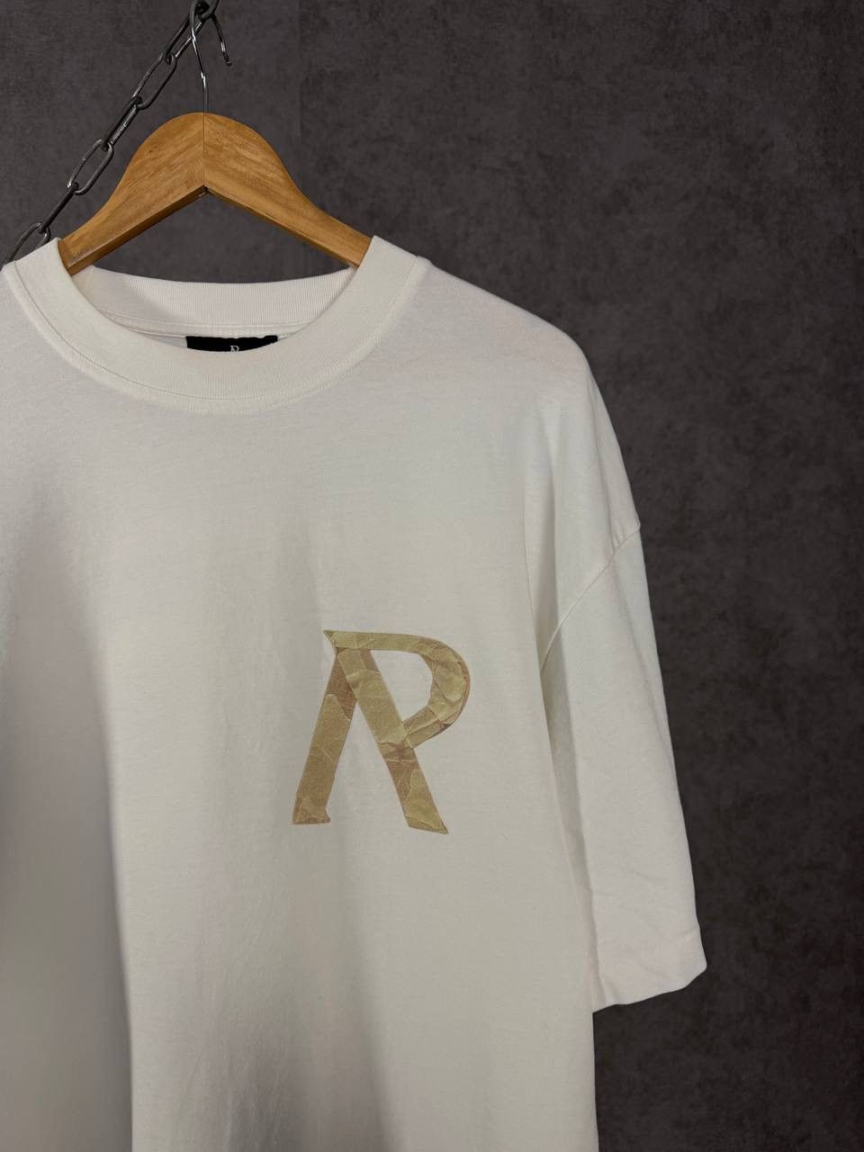 Represent Clo. Represent designer overprinted big logo tee Size US L / EU 52-54 / 3 - 3 Thumbnail