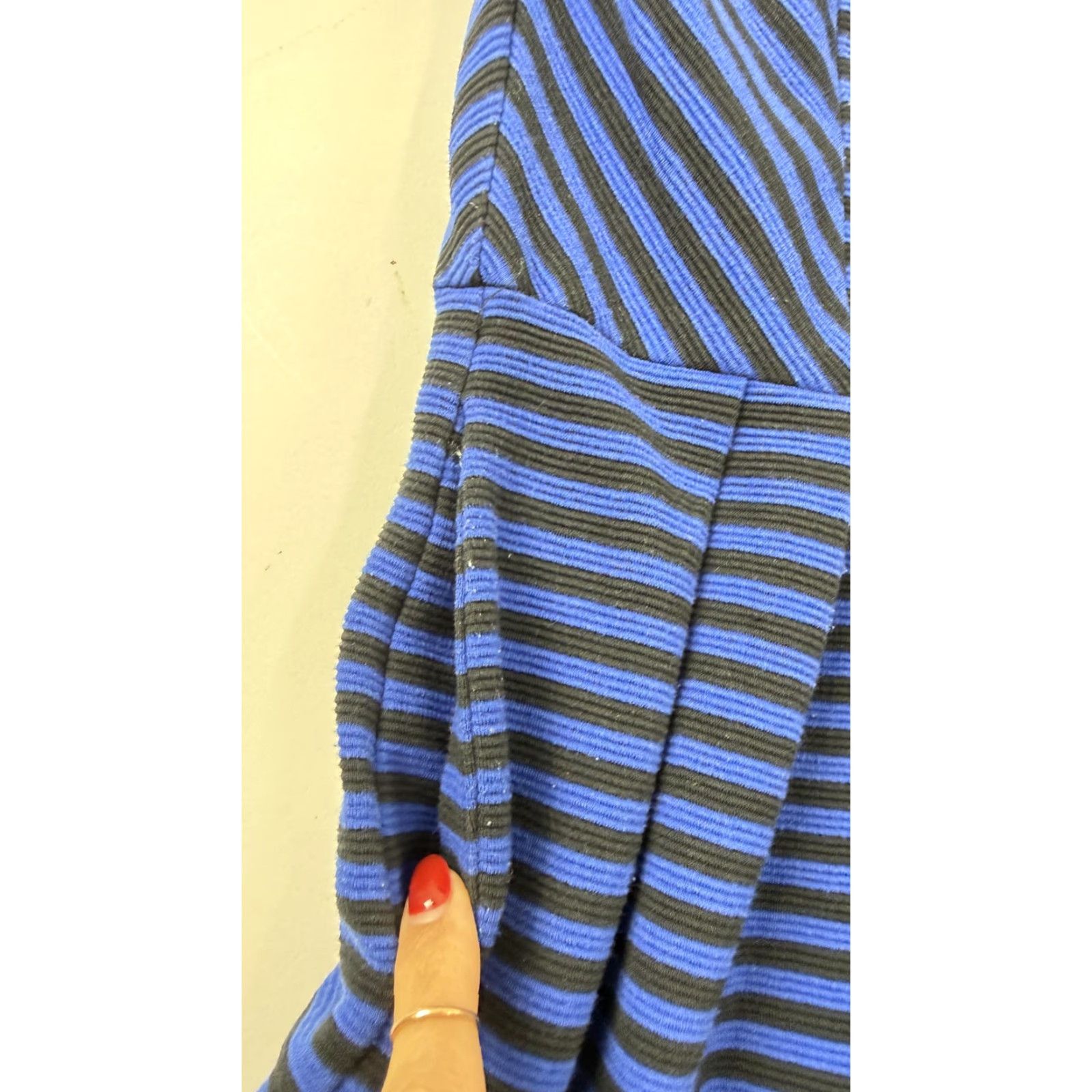 Madewell Madewell Dress Womens 8 Blue Black Striped Short Sleeve Knit Fit & Flare Size 30" / US 8 / IT 44 - 2 Thumbnail