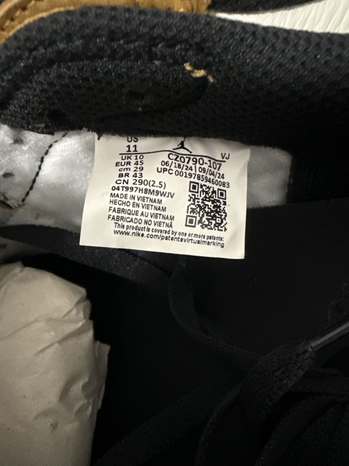 Jordan Brand Jordan 1 Low OG Rookie of the Year Size US 11 / EU 44 - 9 Thumbnail