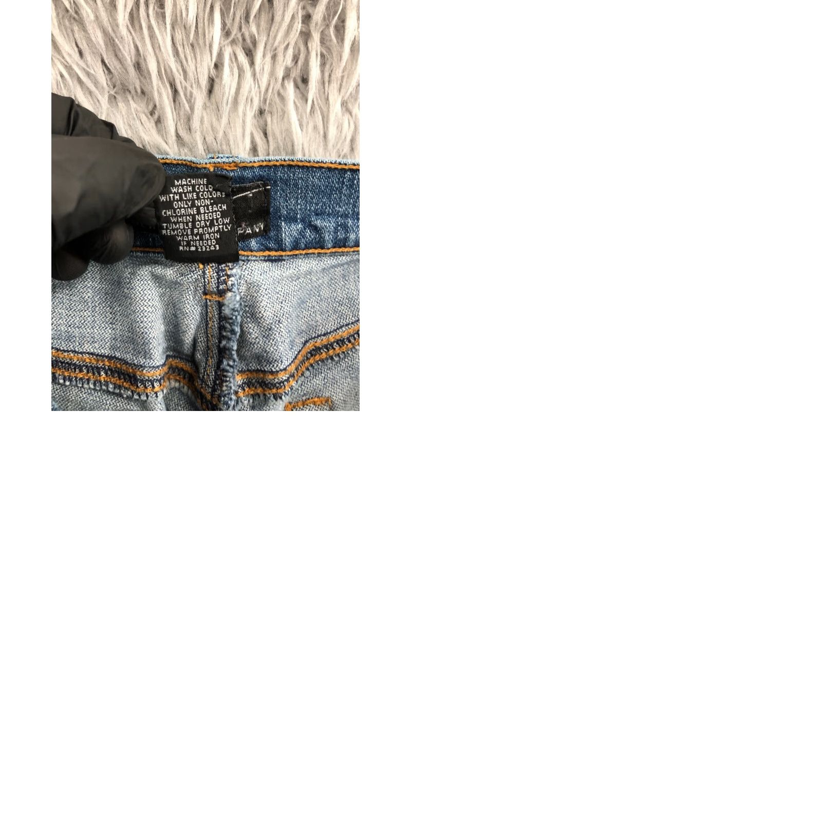 Vintage New York & Company Jeans Petite Womens Size 10P Medium Wash Blue Denim 5-Pocket Regular Fit Straight Zipper Button NY&C Size 32" / US 10 / IT 46 - 9 Thumbnail