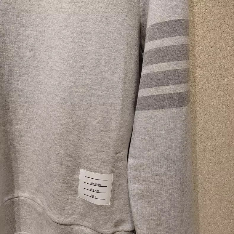 Thom Browne Thom Browne Round collar hoodie in light grey Size US M / EU 48-50 / 2 - 2 Thumbnail
