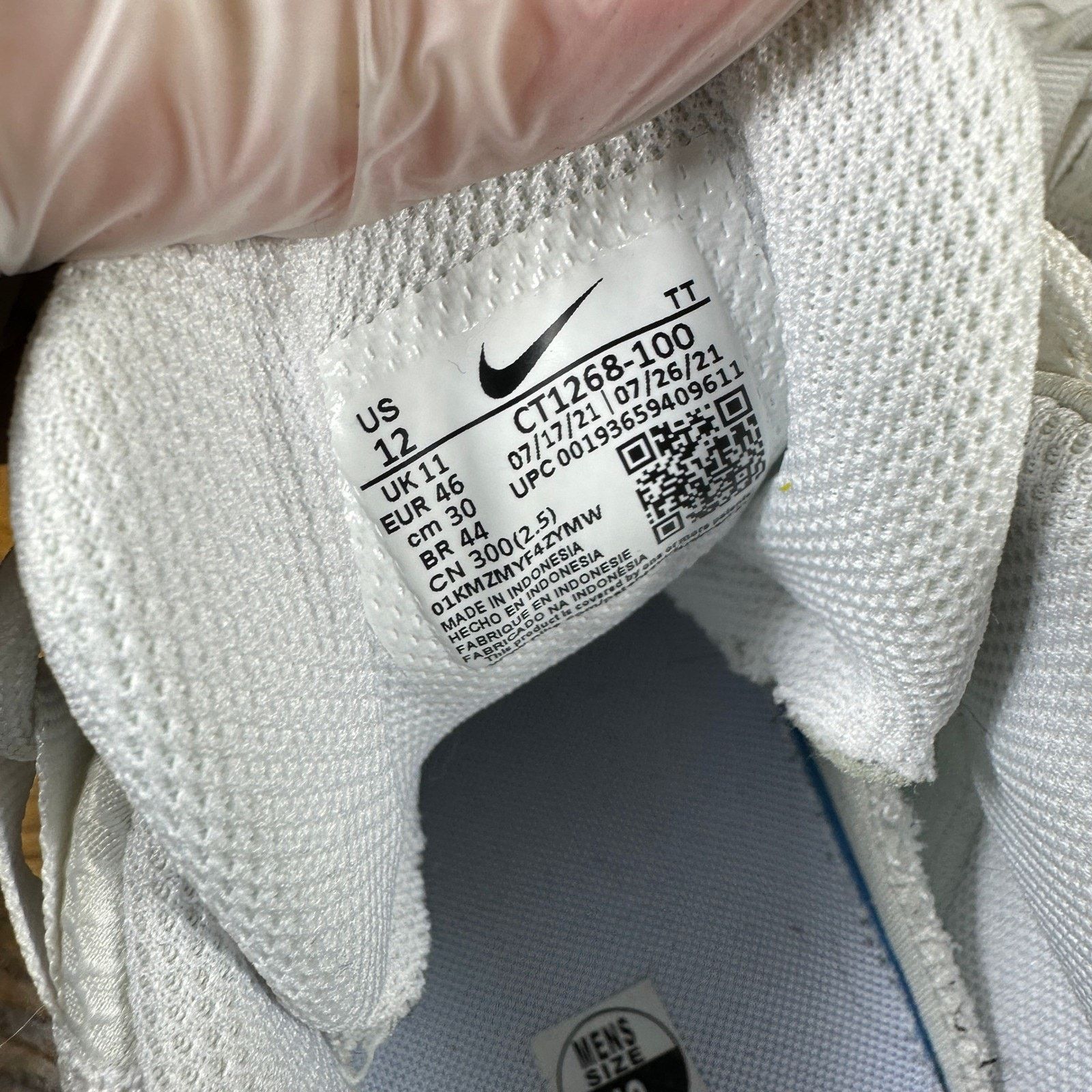 Nike Nike Air Max 95 Triple White Shoes CT1268-100 Men's Size 12 Size US 12 / EU 45 - 8 Thumbnail