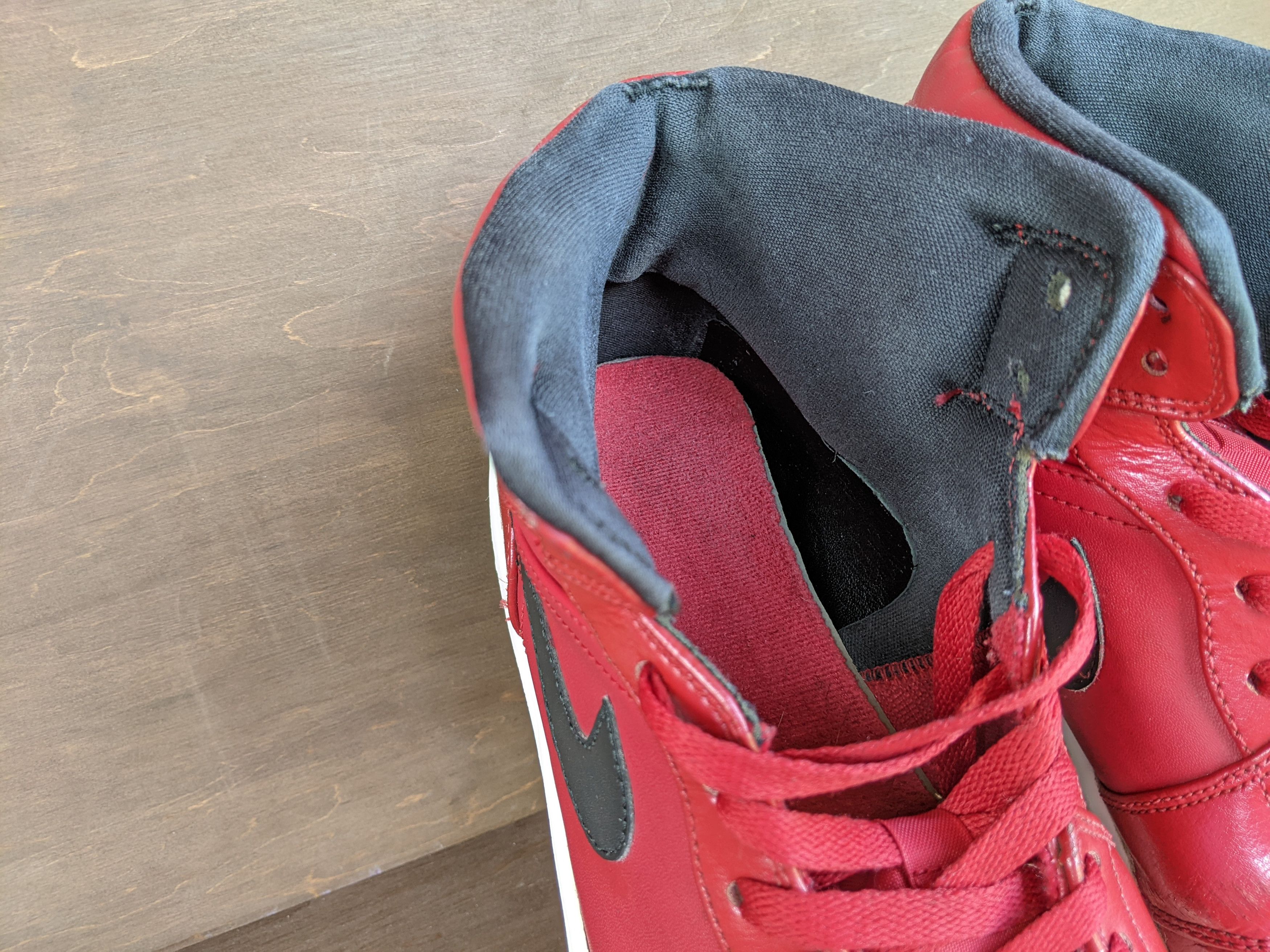 Jordan Brand Nike Air Jordan 1 Mid Gym Red Black Patent US 11 Size US 11 / EU 44 - 16 Thumbnail