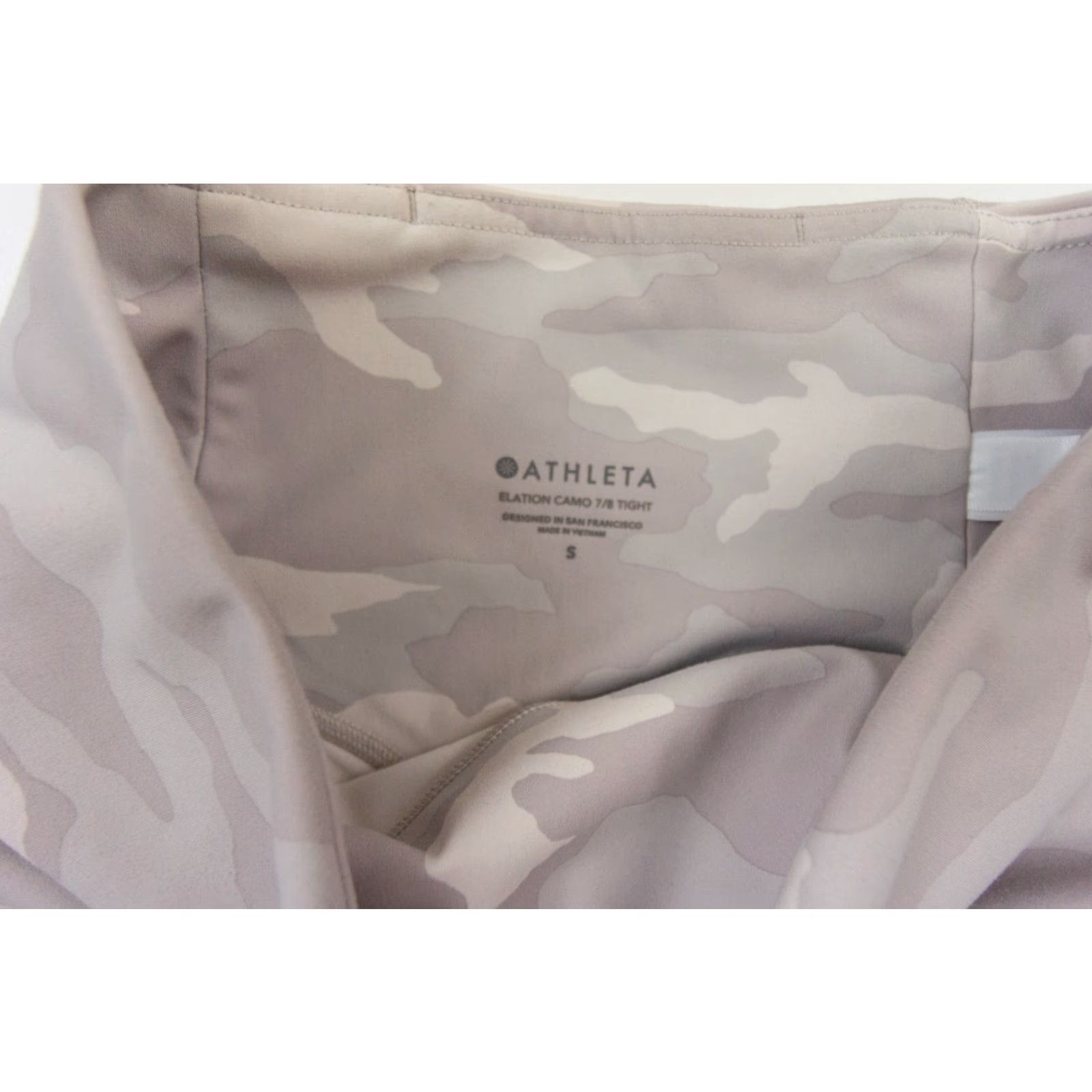 Athleta VINTAGE Athleta Leggings Womens Small Gray Camouflage 7/8 Activewear pants Elation Camo Size 28" / US 6 / IT 42 - 6 Thumbnail