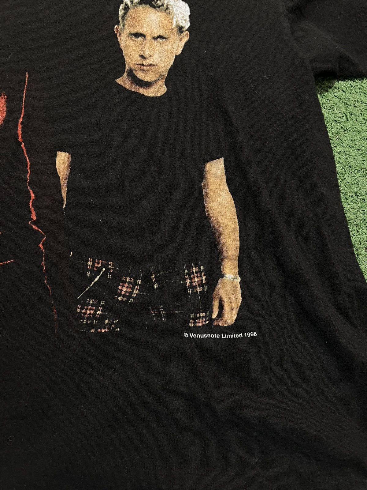 Band Tees × Vintage Depeche Mode Tee Vintage 1998 The Singles Tour Size US M / EU 48-50 / 2 - 4 Thumbnail