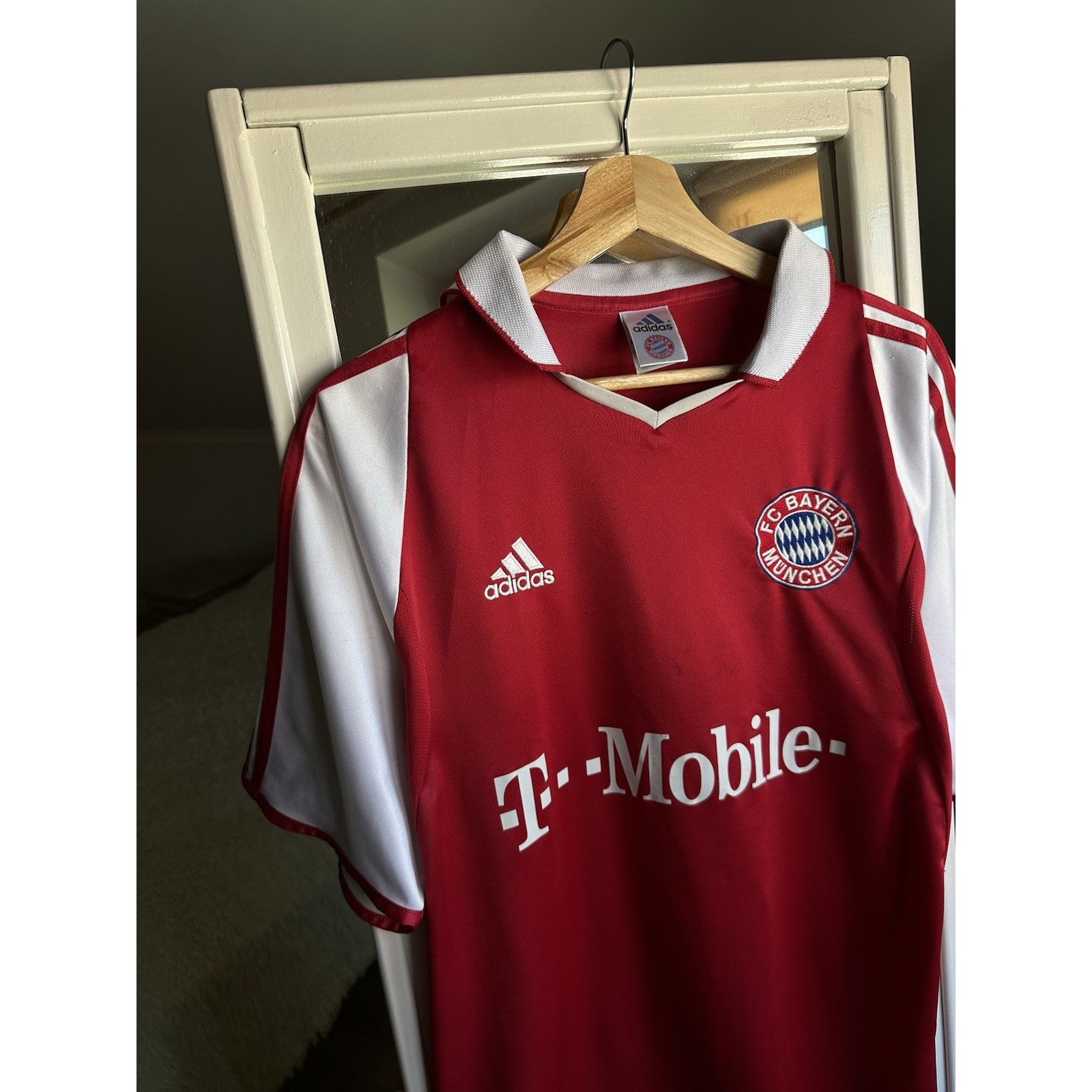 Adidas Bayern Munich 2004-05 Home Shirt (M) (Santa Cruz 24) Size US M / EU 48-50 / 2 - 5 Thumbnail