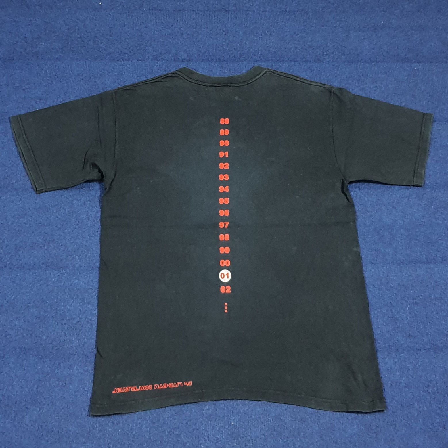 Japanese Brand Vintage B'z Japan Rock Band Rock and Roll Tshirt C285N20 Size US M / EU 48-50 / 2 - 3 Thumbnail