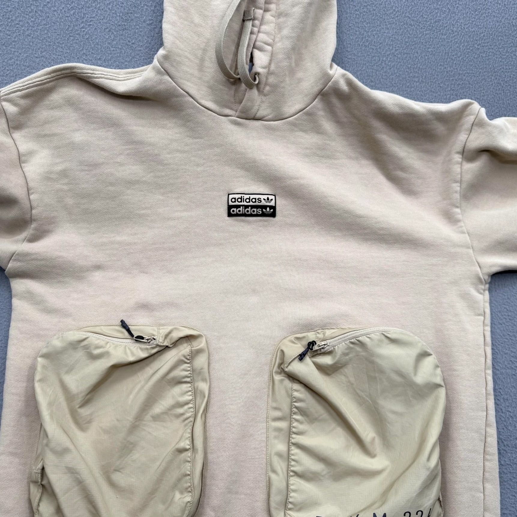 Adidas Adidas Originals Hoodie Mens Small Beige Utility Zip Pocket Pullover Sweatshirt Size US S / EU 44-46 / 1 - 7 Thumbnail