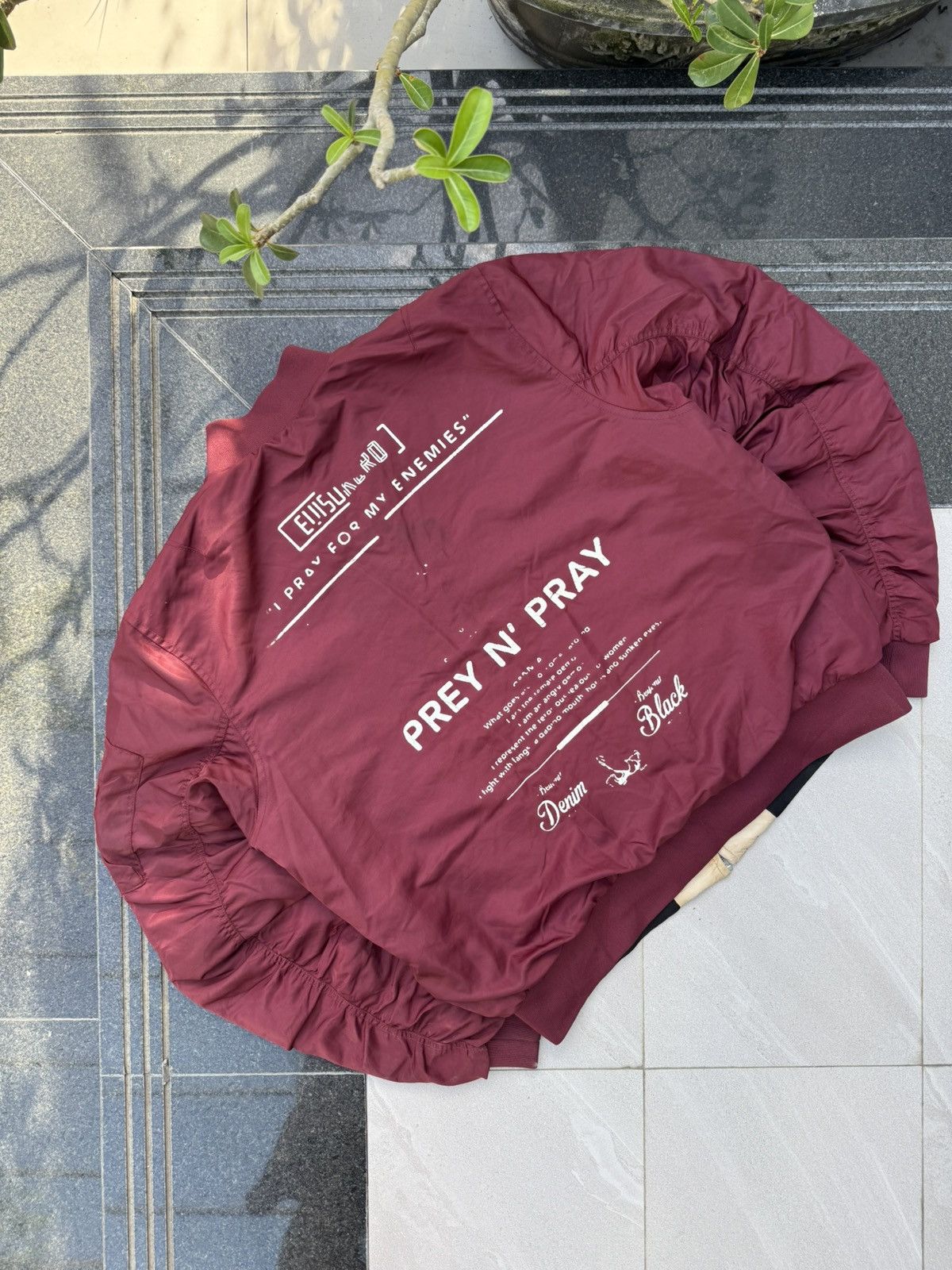 Evisu 90’s EVISU KURO REVERSIBLE MULTI BACKLOGO PREY N PRAY JACKET Size US XL / EU 56 / 4 - 1 Thumbnail